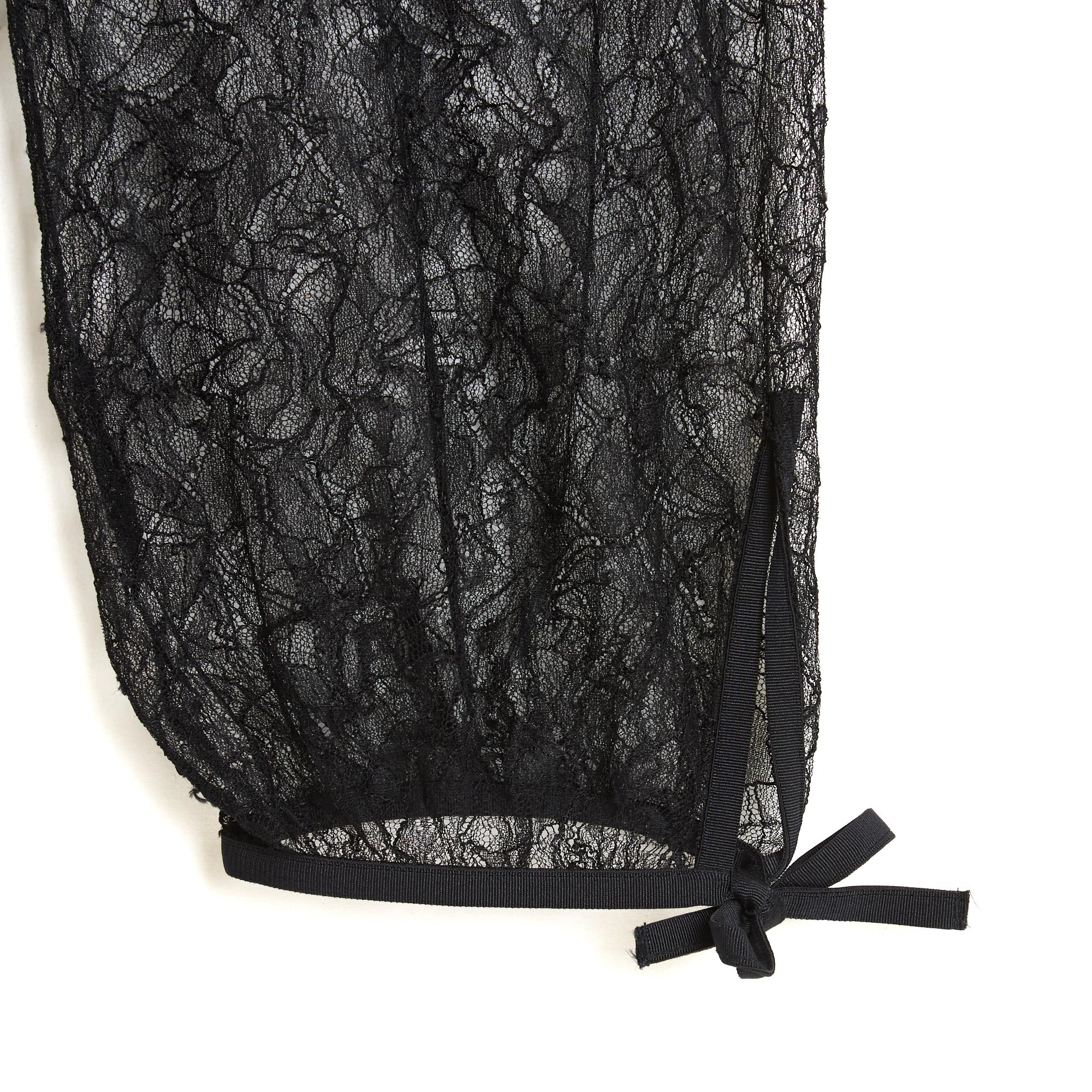 Chanel 2004C Pantalon Dentelle FR38 Schwarze Spitzenhose und Seiden Shorty M US28 1