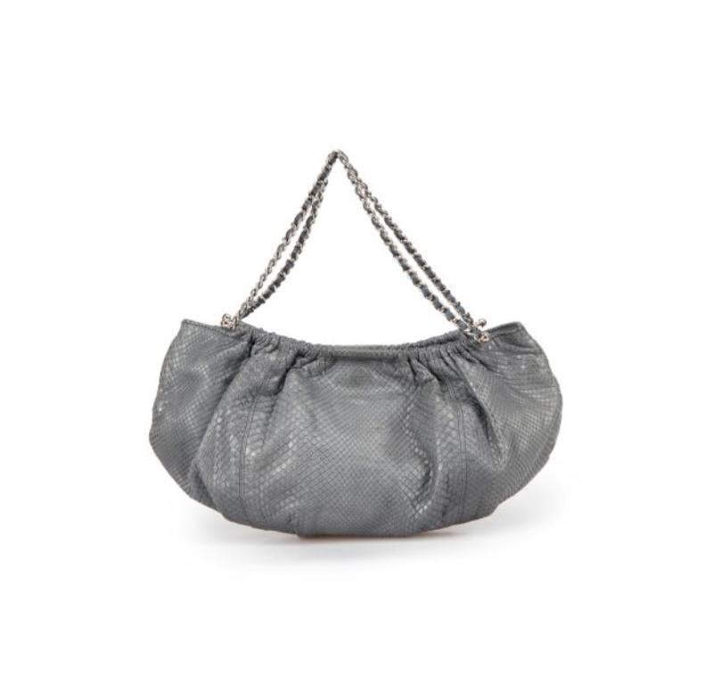 Chanel 2005 - 2006 Vintage Grey Snakeskin Evening Bag In Good Condition For Sale In London, GB