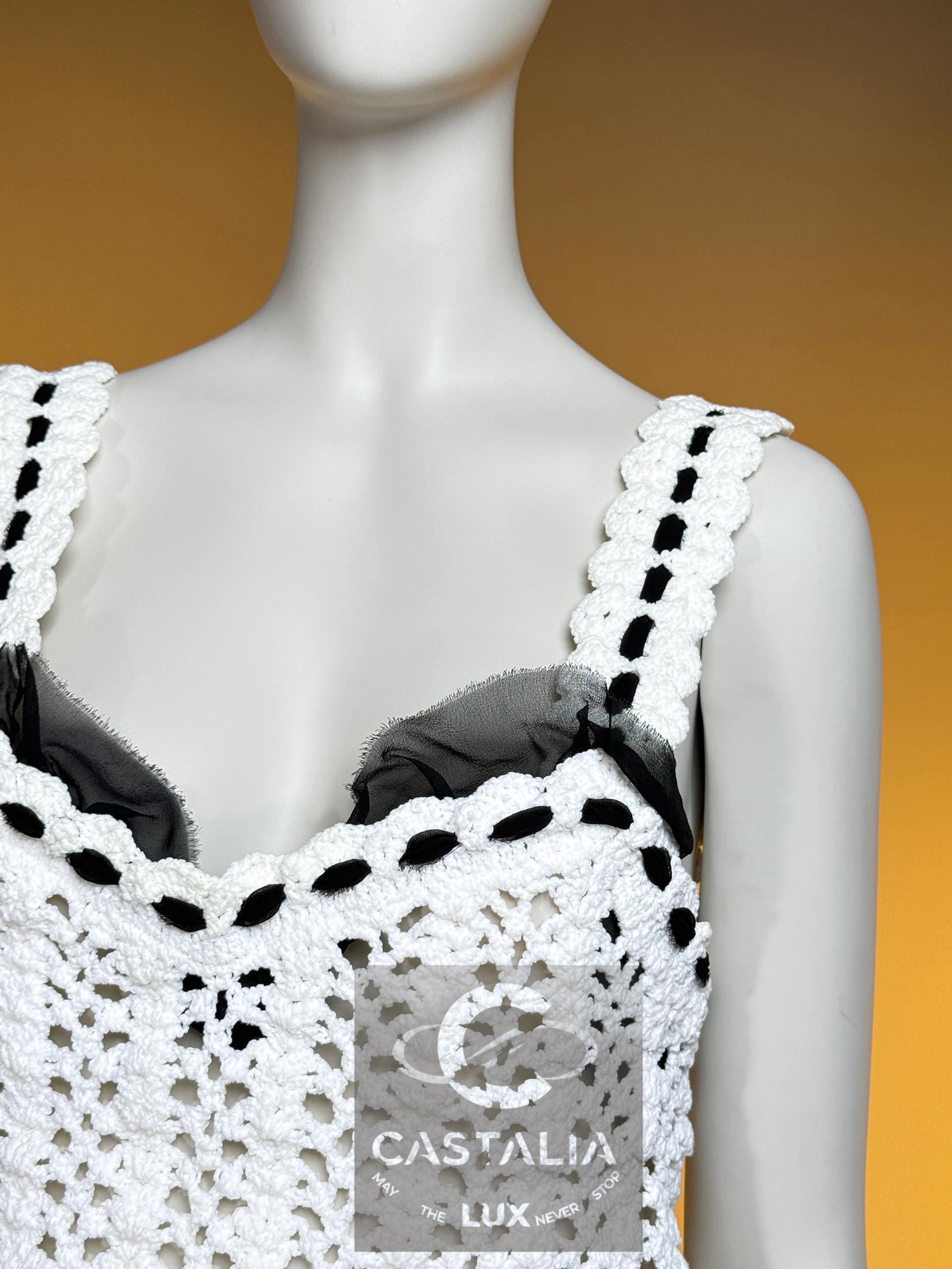 CHANEL 2005 Coleccionistas Crochet Couture Conjunto 40 FR en venta 15