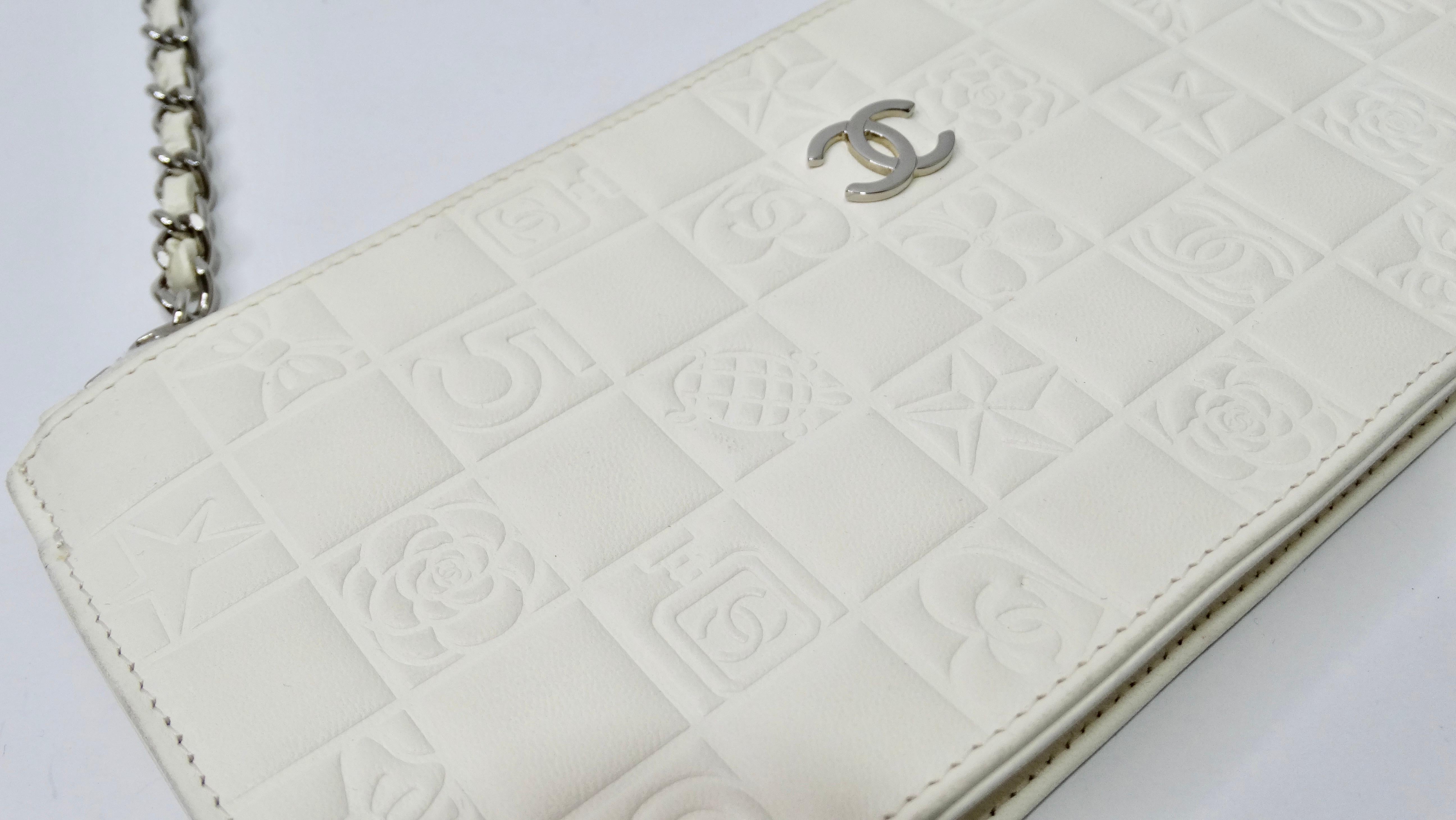 Chanel 2005 Lucky Charm Wristlet In Excellent Condition In Scottsdale, AZ