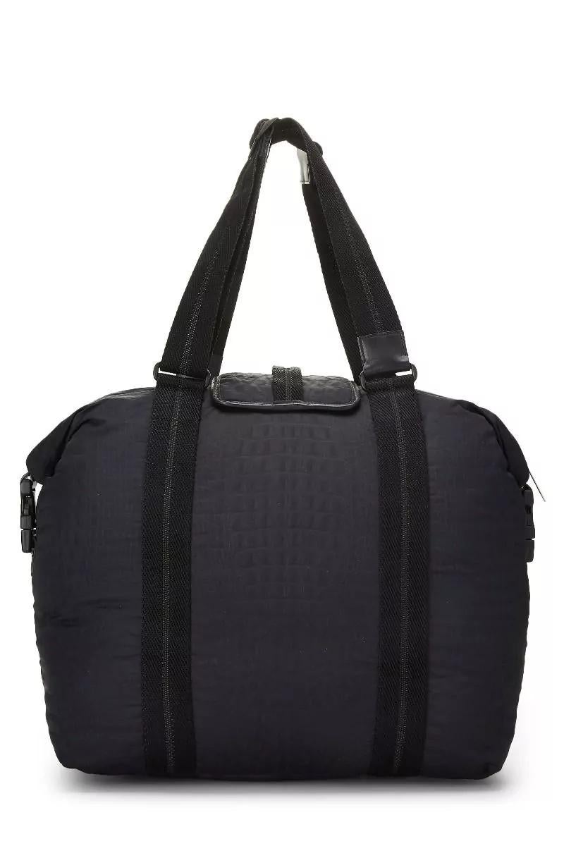 da uomo o donna Chanel 2005 Nylon Sport Palestra Viaggio Trapuntato Nylon Grande Borsa Tote in vendita