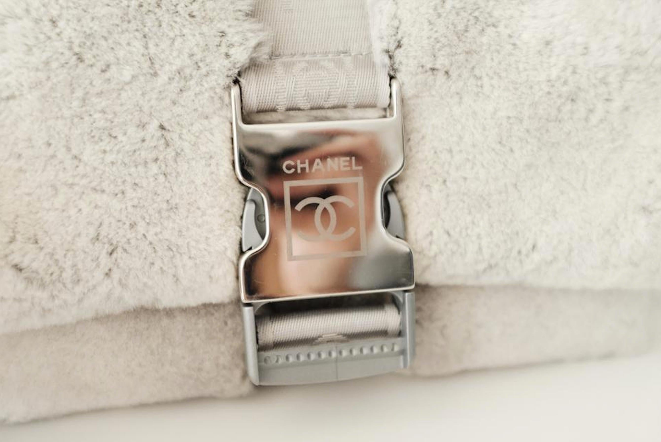 Chanel 2005 Rare Vintage CC Sport Belt Lock Grey Fur Lapin Shoulder Bag For Sale 4