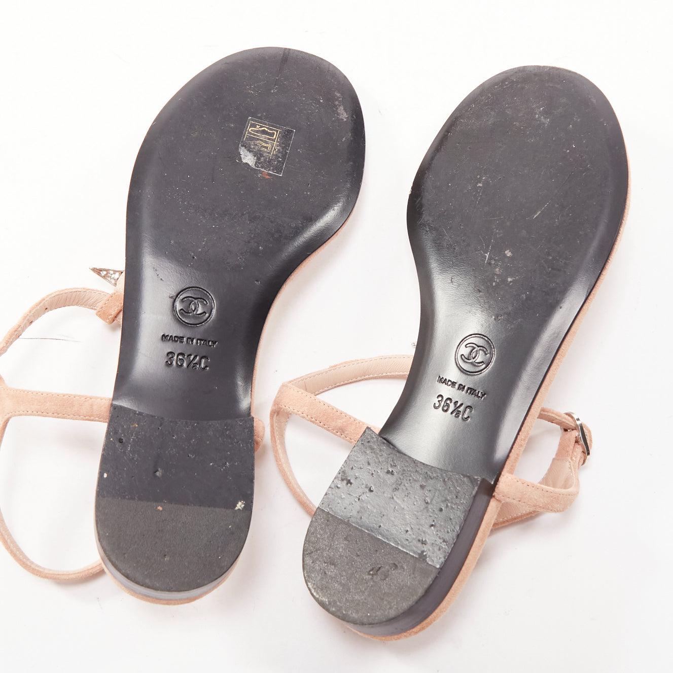 CHANEL 2005 Star strass crystal T strap flat nude leather thong sandals EU36.5 For Sale 6