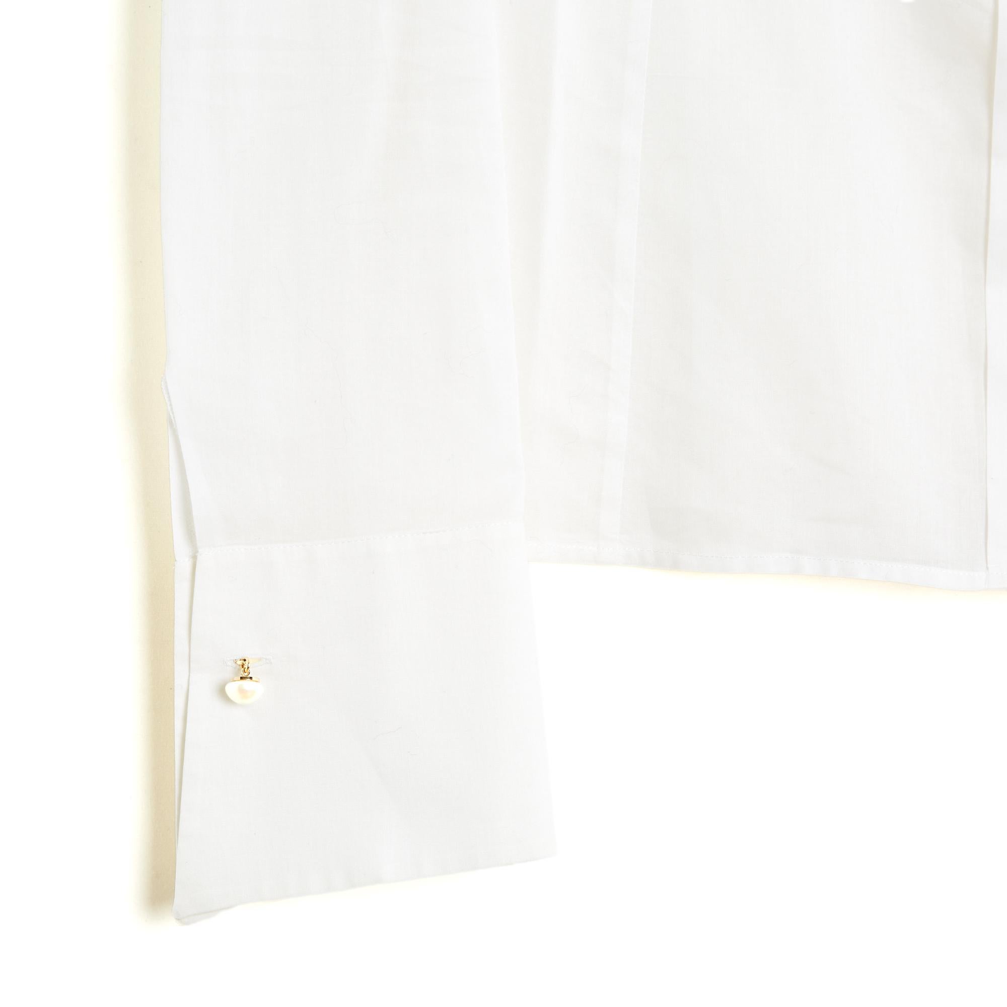Chanel 2005 Top Perles FR38 Weiß Poplin Perlen Knöpfe Hemd Bluse UK10 US8 im Angebot 1