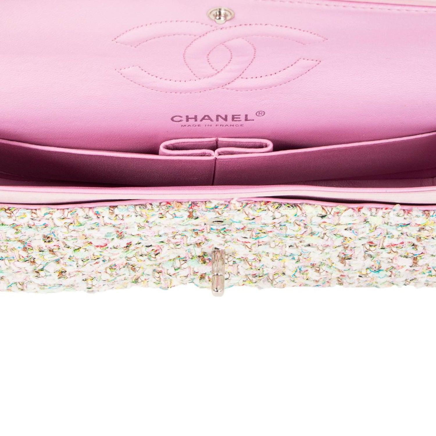Chanel 2005 Vintage 2.55 Medium Tweed Pink Multicolor Classic Double Flap Bag  en vente 3