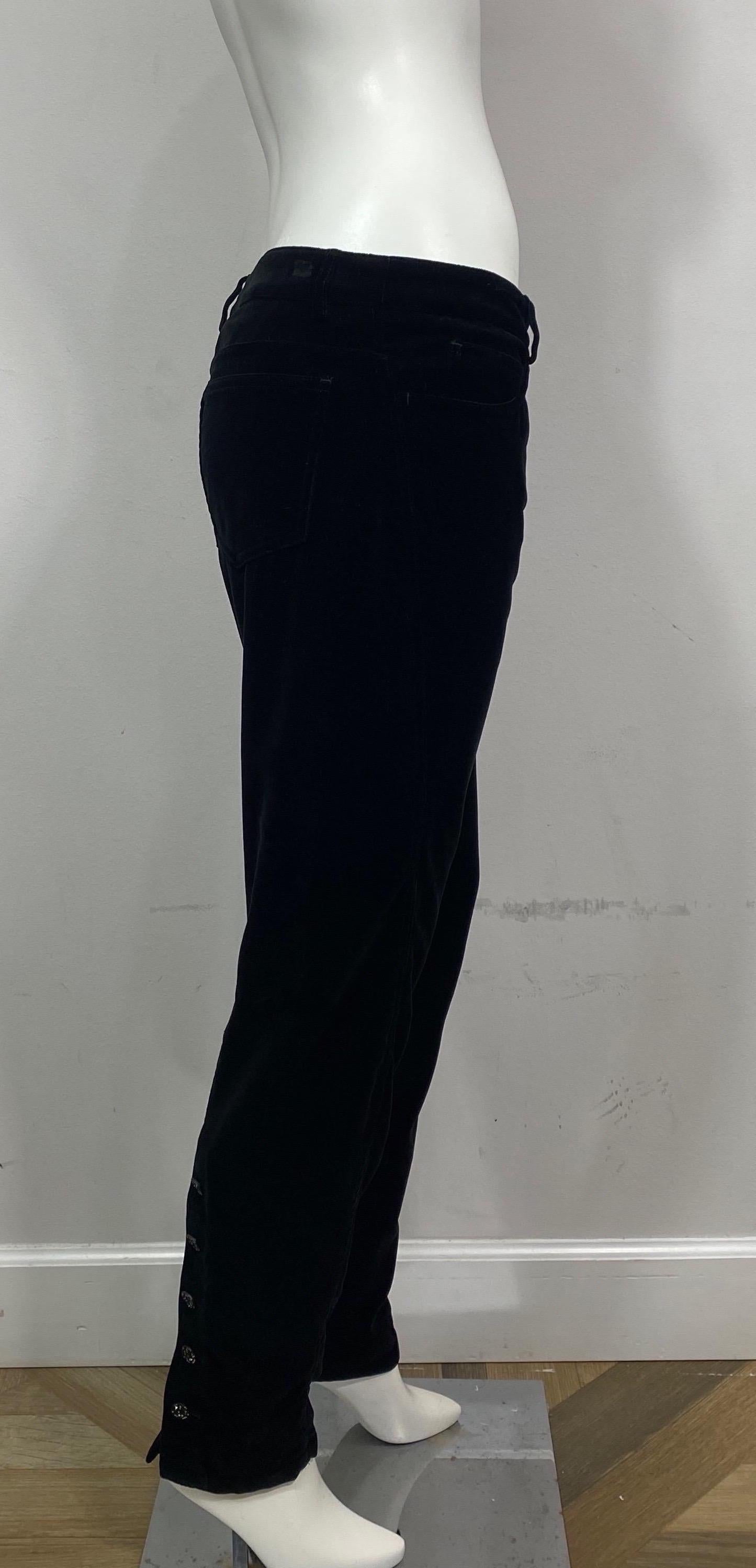 Chanel 2005A Black Velvet Slim Jean Cut Pant-Size 40 NWT For Sale 1