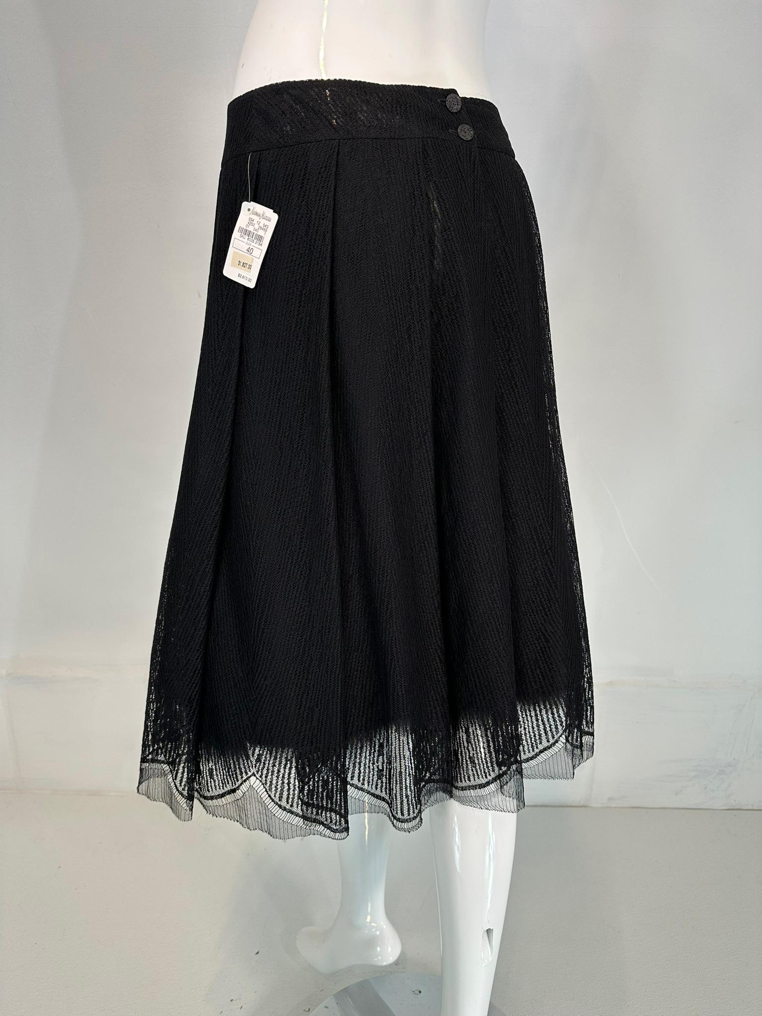 Chanel  2005A Layered Black Tulle & Silk Pleated Skirt with Ostrich Feather Hem 12