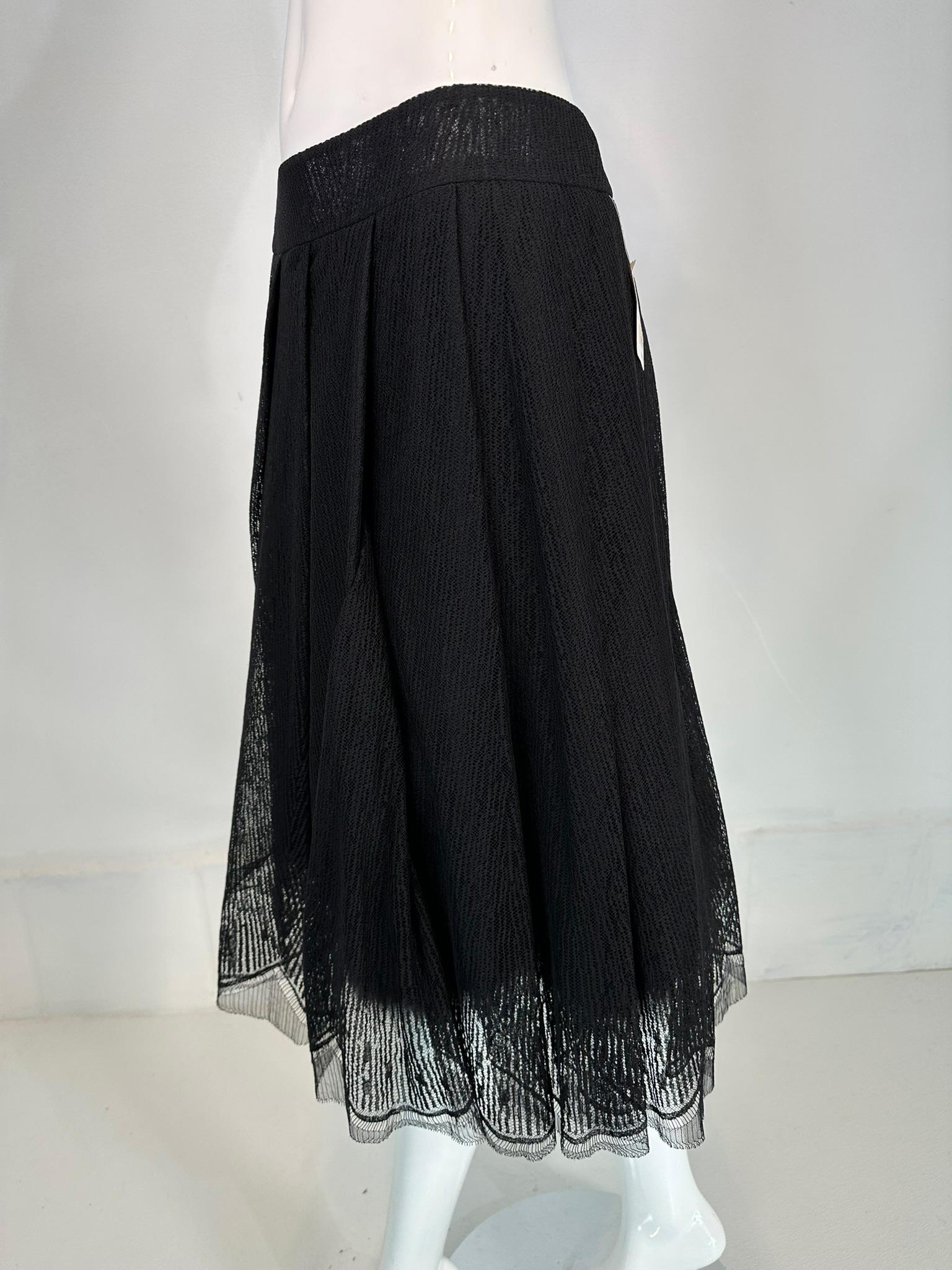 Chanel  2005A Layered Black Tulle & Silk Pleated Skirt with Ostrich Feather Hem 4