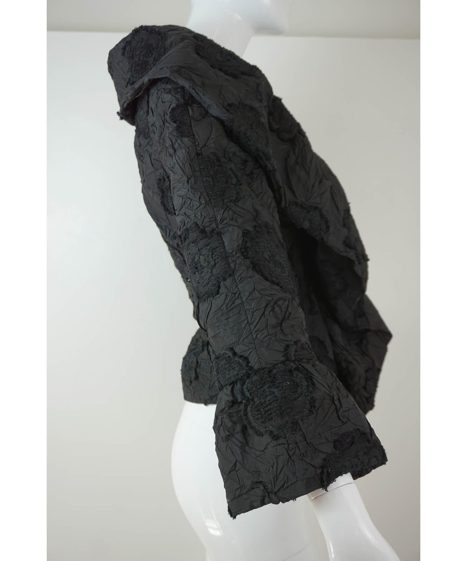 Chanel 2006 Black Camellia Jacquard Jacket In Excellent Condition For Sale In Carmel, CA
