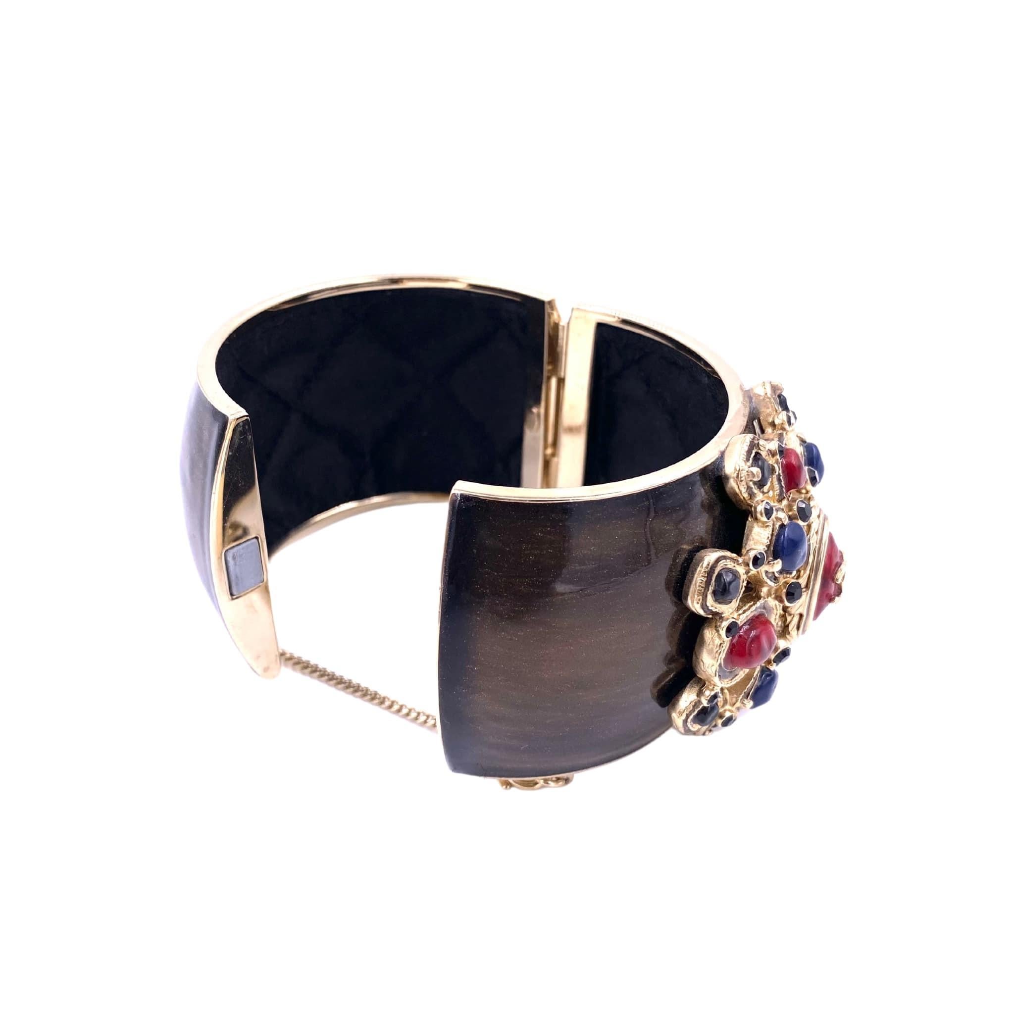 Chanel 2006 Cuff with Maltese Cross In Excellent Condition For Sale In Los Angeles, CA