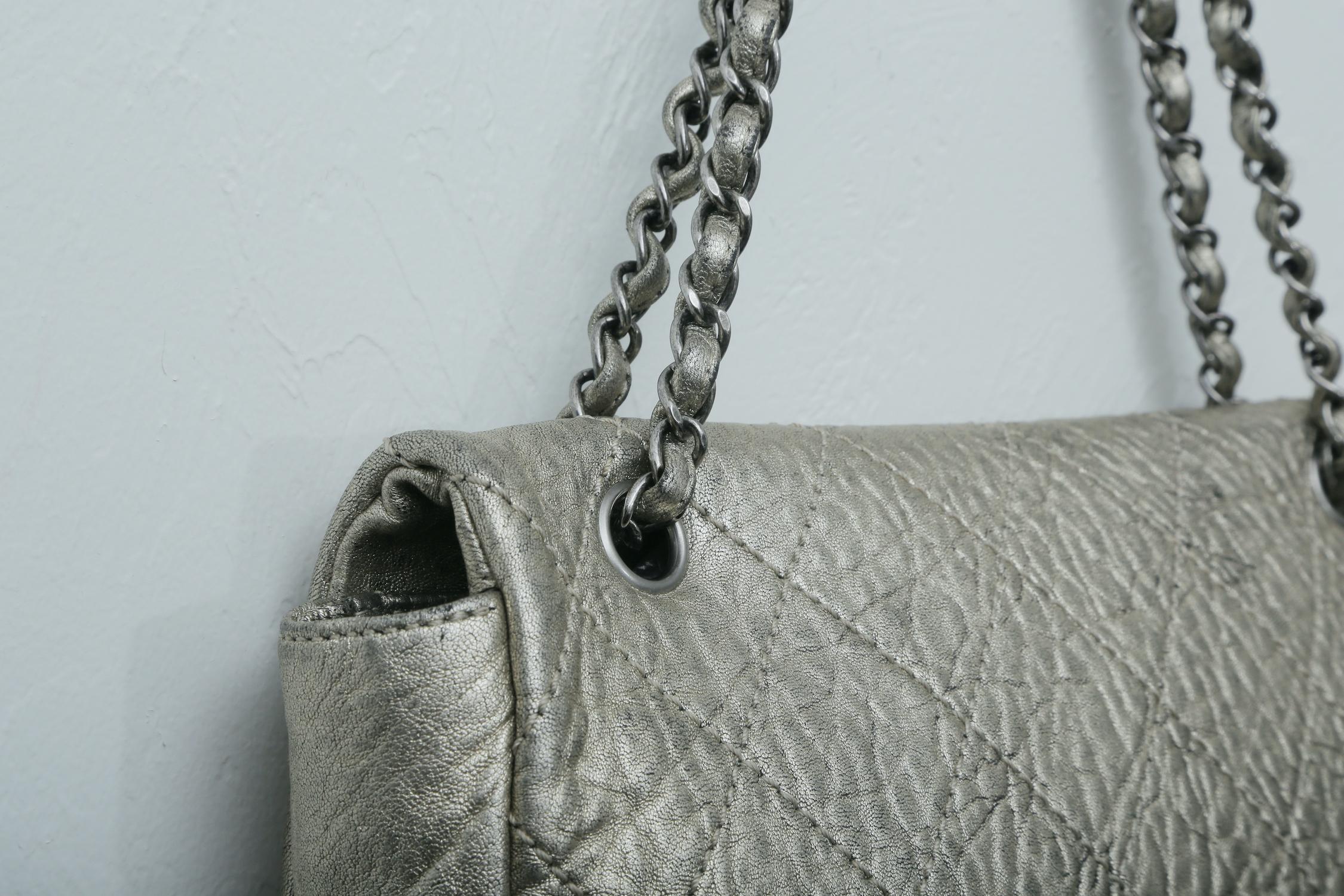 Chanel 2006 Distressed Gold Single Flap Bag with Ruthenium Hardware In Excellent Condition For Sale In West palm beach, FL