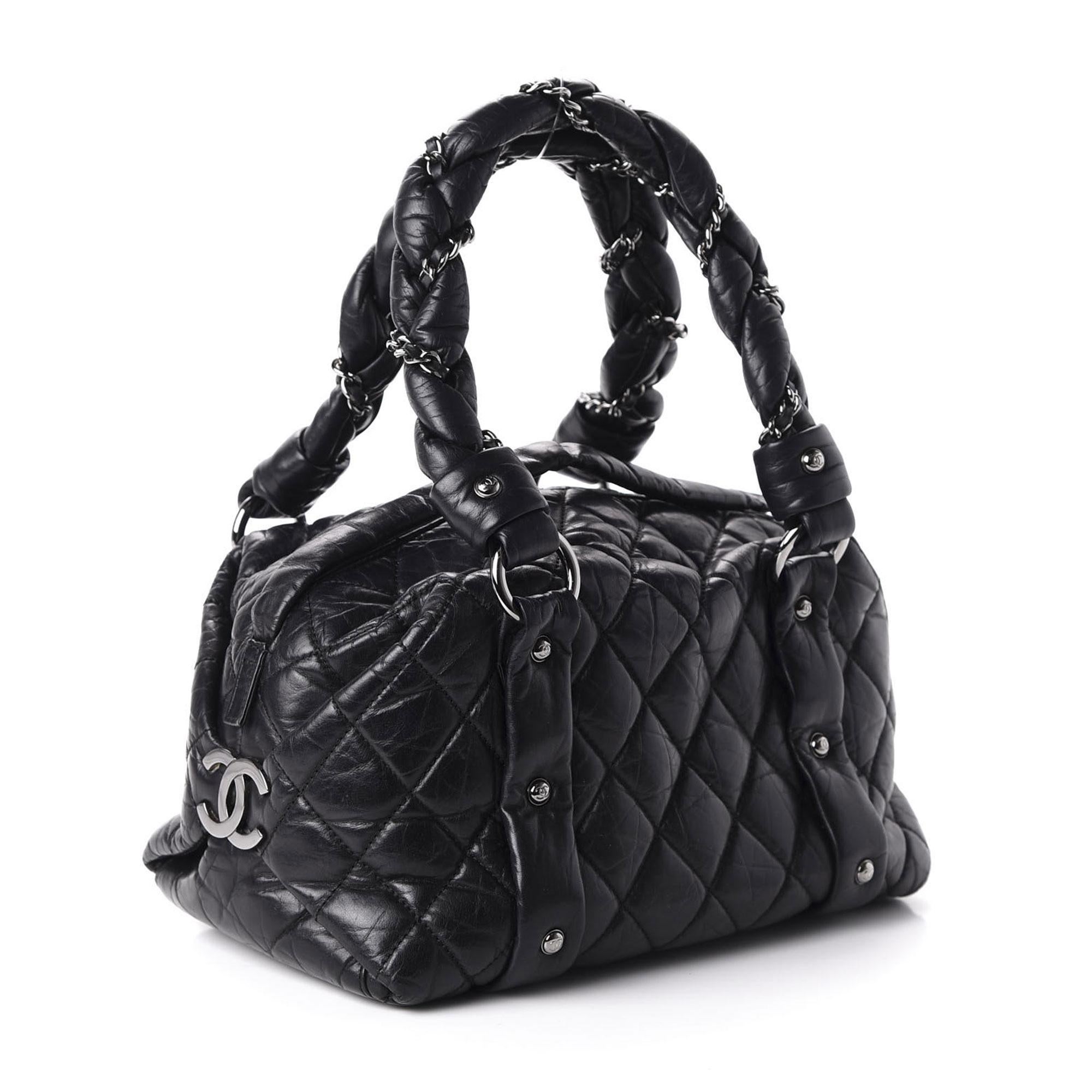Chanel 2006 Distressed Soft Bubble Mini Bowler Tote aus Kalbsleder im Used-Look  im Angebot 3