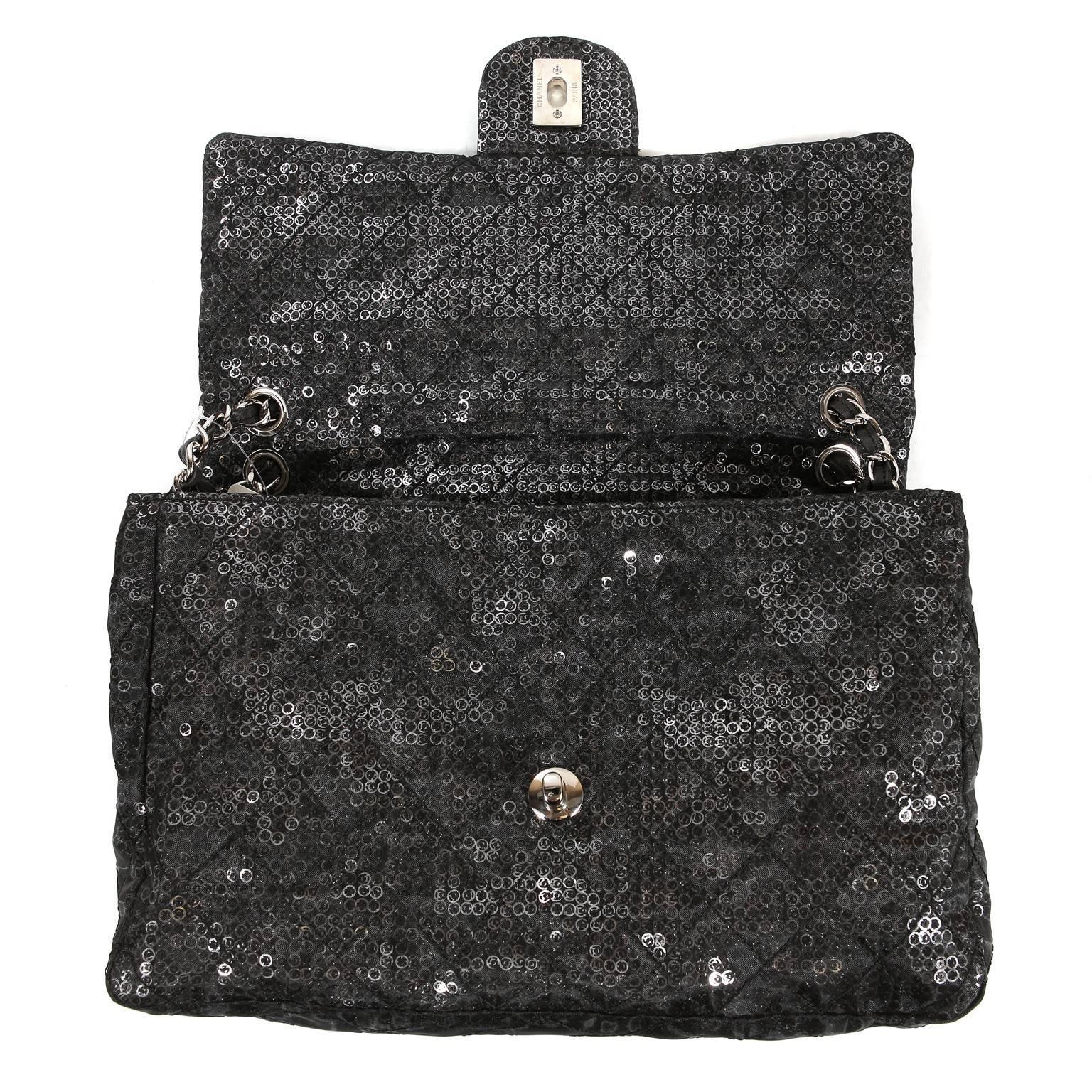 Chanel 2009 Jumbo Quilted Classic Flap Hidden Mesh Black Sequins Shoulder Bag For Sale 6