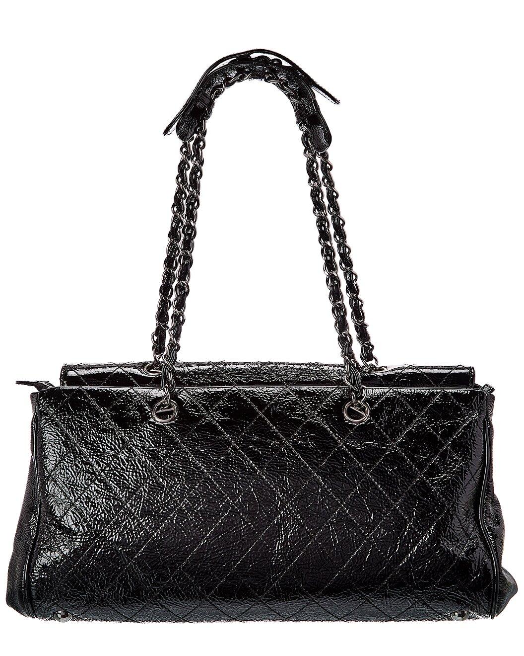 Women's or Men's Chanel 2006 Large Classic Flap Patent Kiss-lock Multi Compartment Tote Bag For Sale
