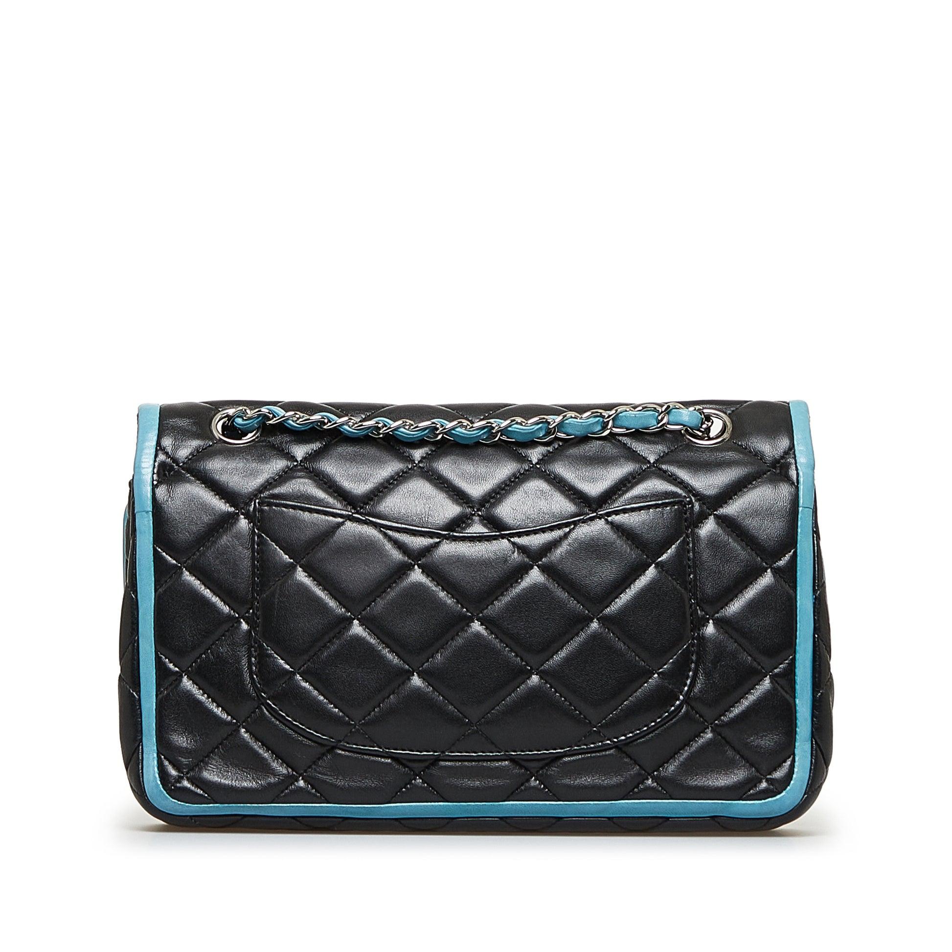 Chanel 2006 Medium Double Classic Flap in Black Lambskin Turquoise Piping Bag For Sale 6