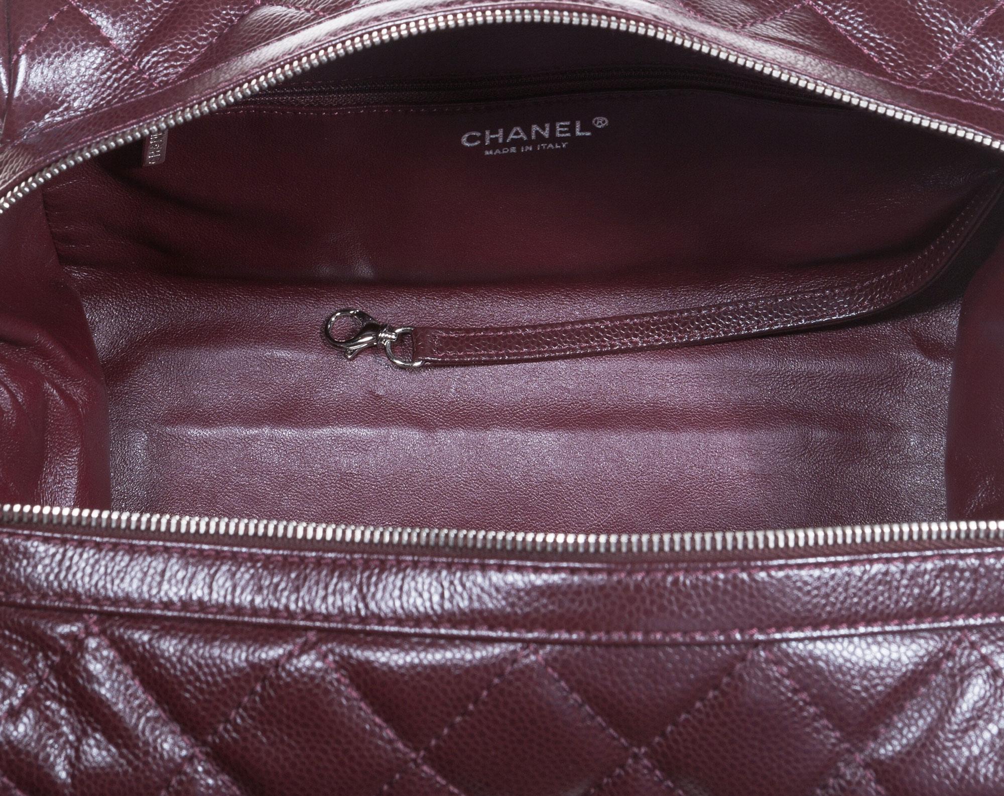 Chanel 2006 Quilted Caviar Burgundy CC Kelly Top Handle Boston Satchel Tote Bag  For Sale 1