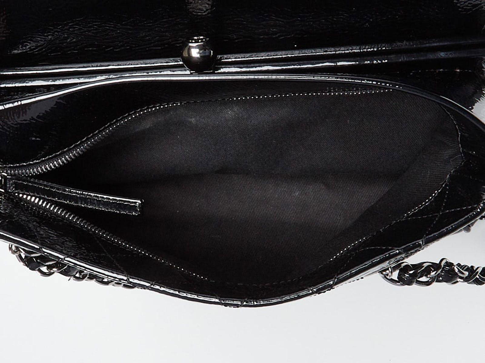 Chanel 2006 Small Patent Flap Bag Kiss lock Multi Compartment Shoulder Tote Bag en vente 8