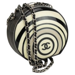Chanel primavera 2006: Mini Crossbody Crossbody in resina, Minaudière, Minaudière