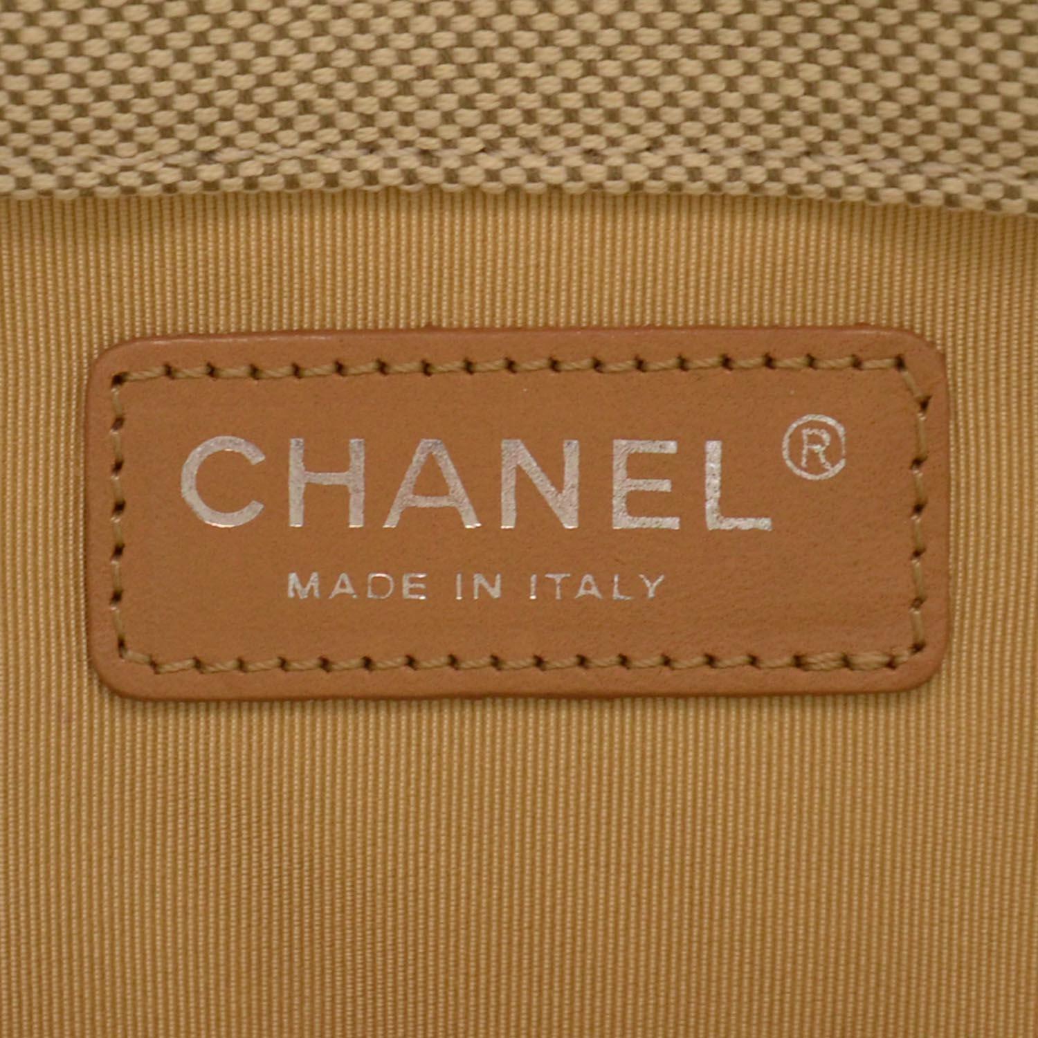 Chanel 2006 Vintage Beige Camelia Flower Canvas Satchel Shopping Tote Bag For Sale 6