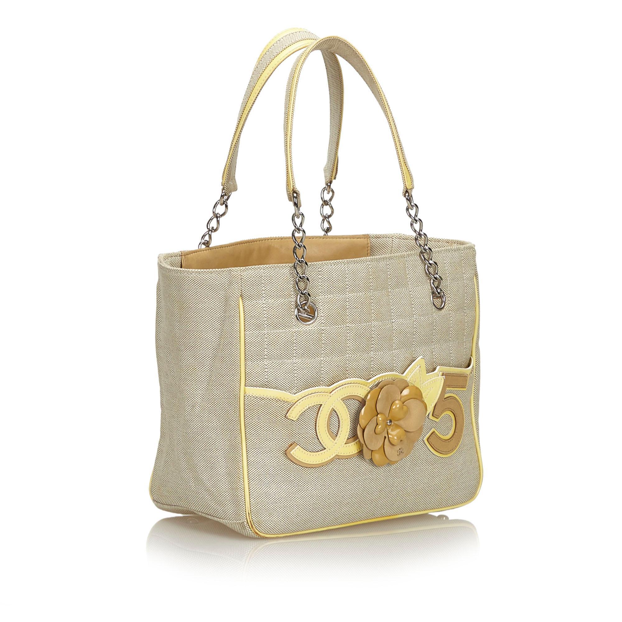 Chanel 2006 Vintage Beige Camelia Flower Canvas Satchel Shopping Tote Bag In Good Condition For Sale In Miami, FL