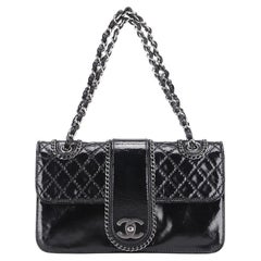 Chanel 2006 Vintage Patent gesteppt Doppelkette Schulter Classic Klappe Tasche