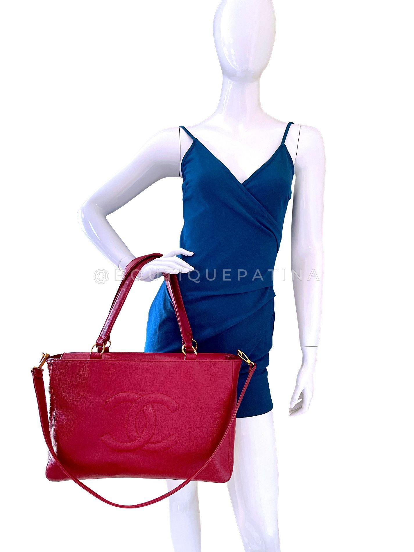 Chanel 2006 Vintage Caviar Rouge Timeless CC Business Tote GHW 68660 en vente 8