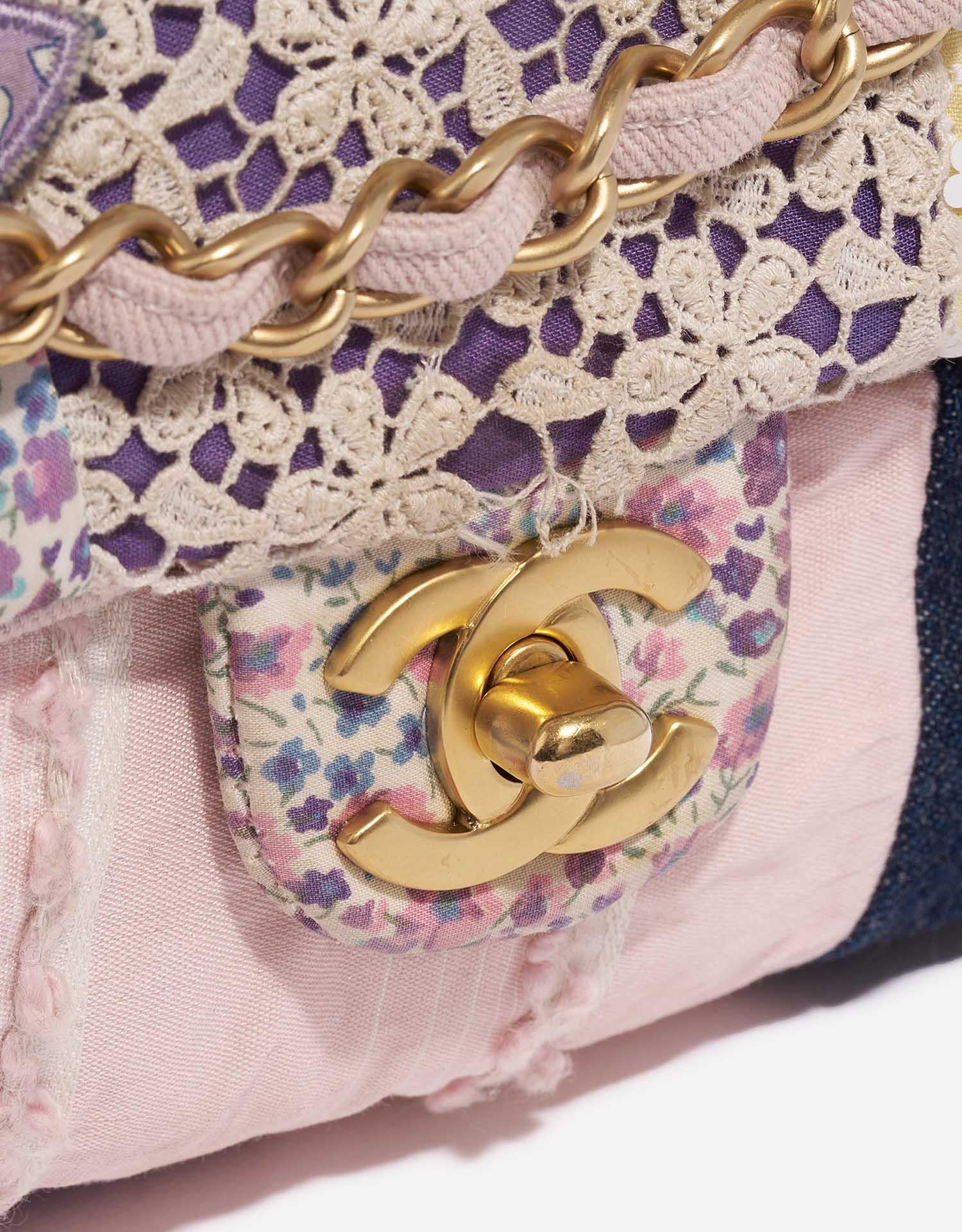 Chanel 2006 Vintage Tweed Rare Limited Edition Patchwork Small Classic Flap Bag  Pour femmes en vente