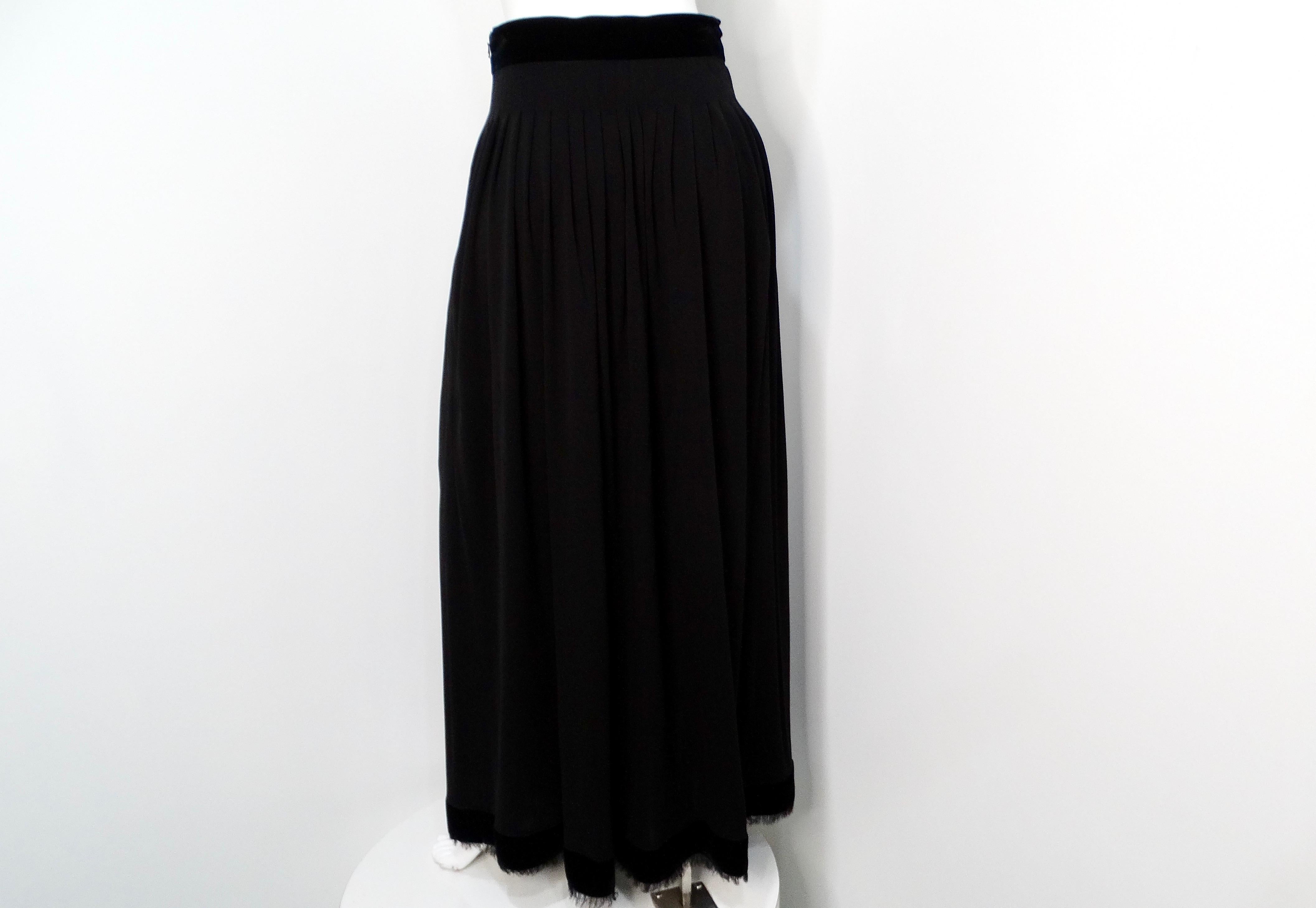 Gonna a pieghe nera Chanel 2007 in vendita 1