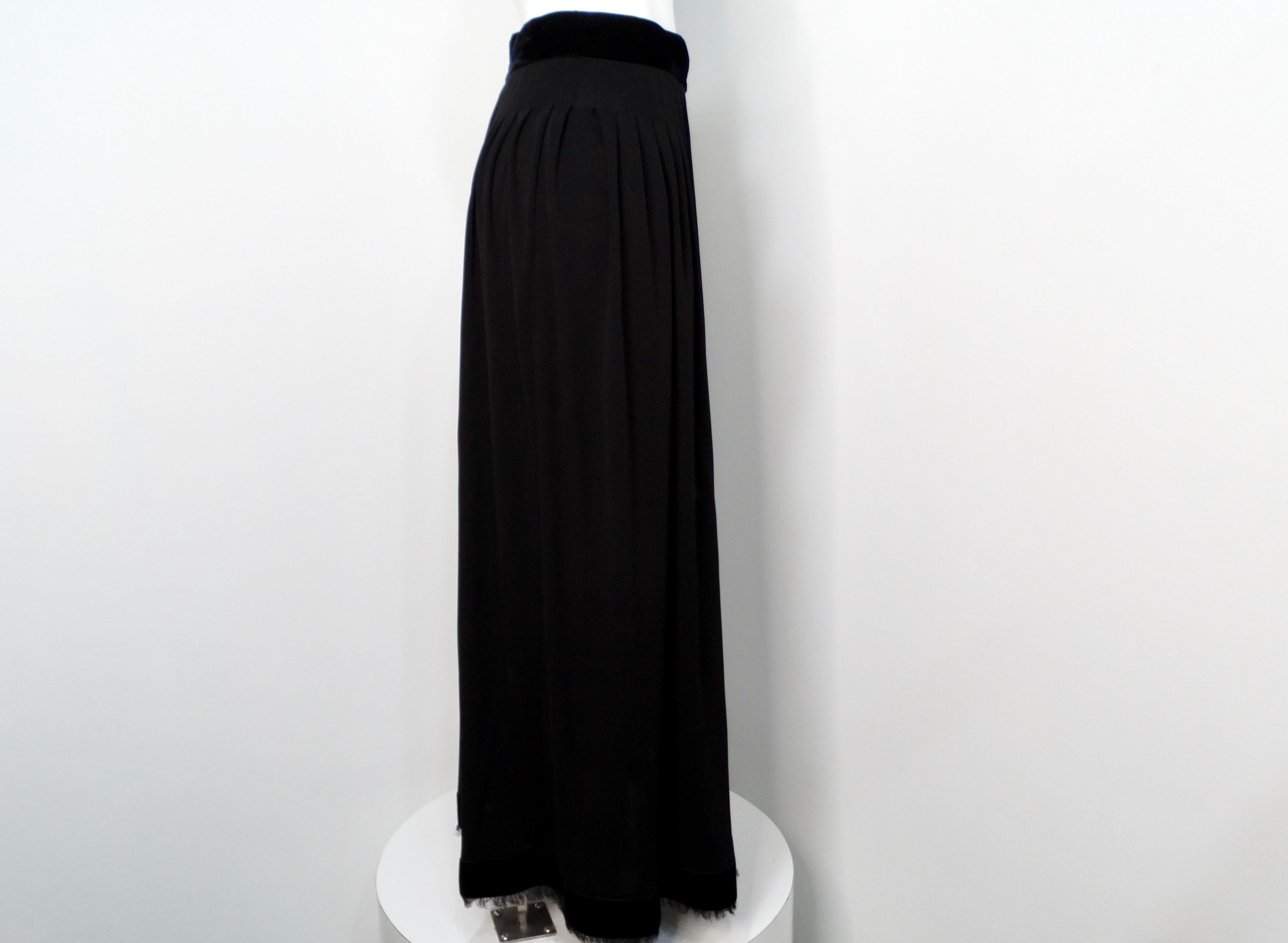 Gonna a pieghe nera Chanel 2007 in vendita 4