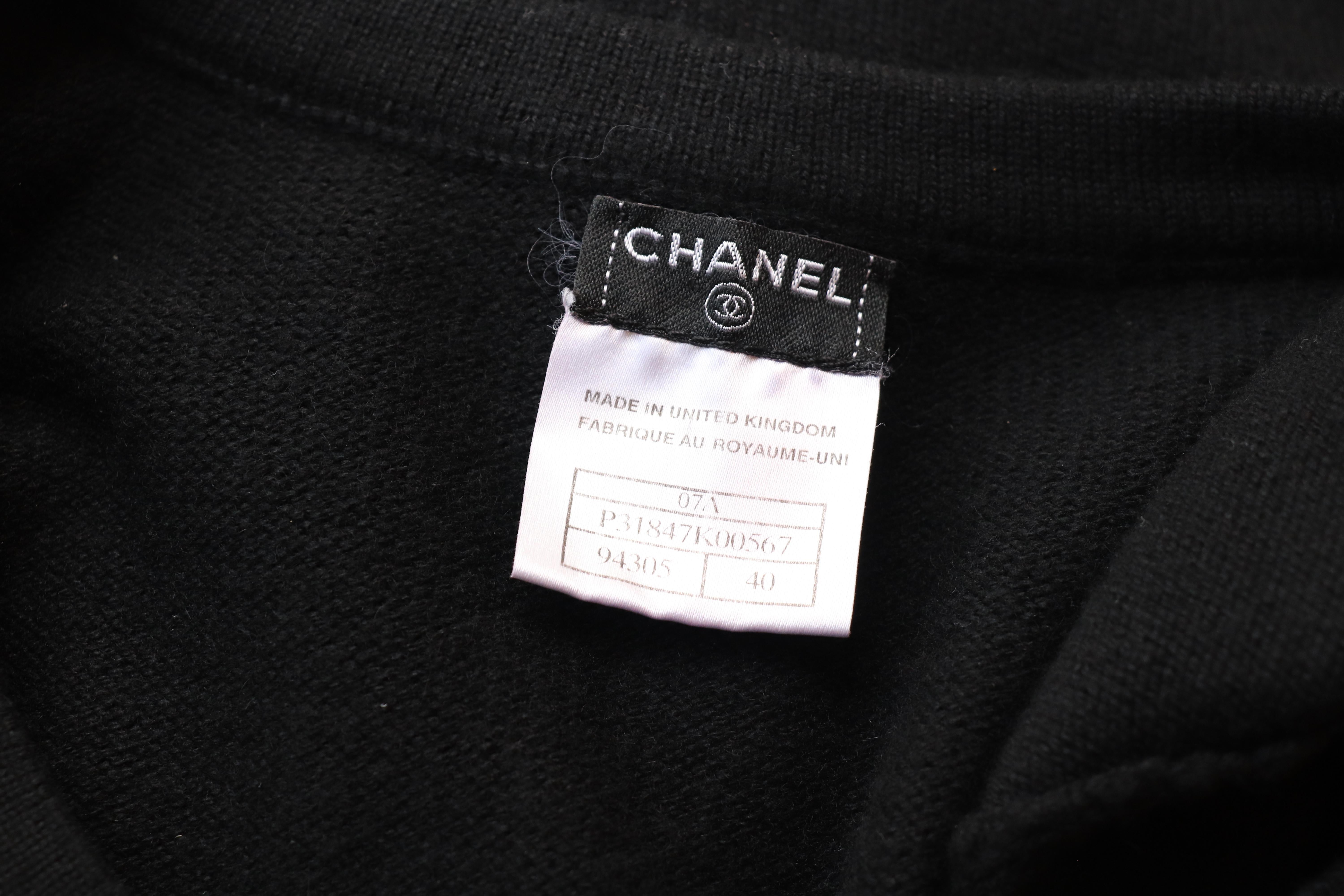 Chanel 2007 Cashmere Knit Dress COCO Patch sz 40 3