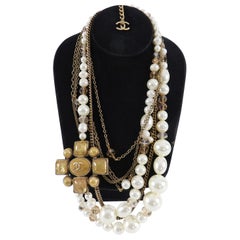 Chanel 2007 Fall Multi-strand Pearl and Gold Chain Gripoix Necklace