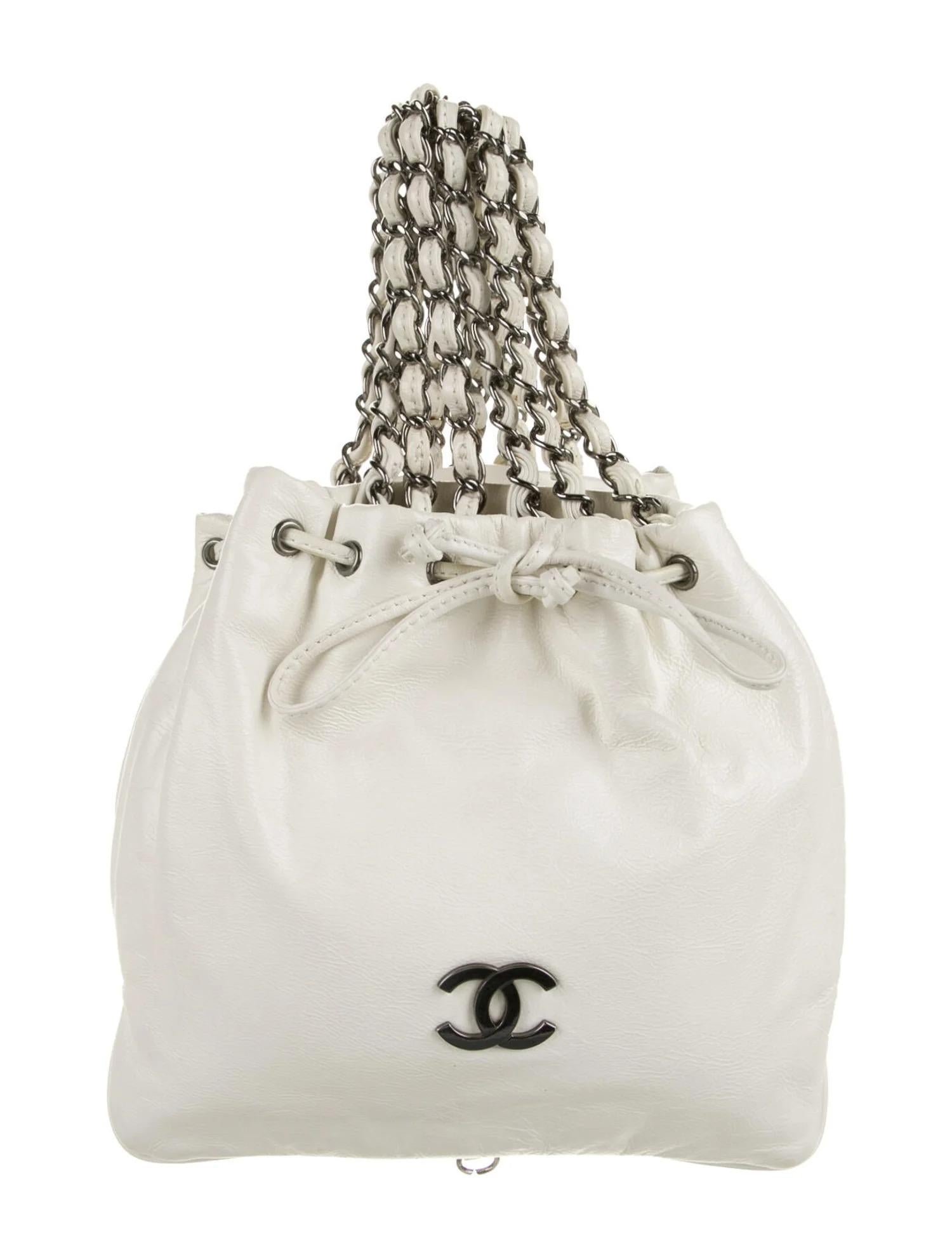 Women's Chanel 2007 Runway Karl Lagerfeld Vintage White Dual Twin Chain Mini Tote Bag  For Sale