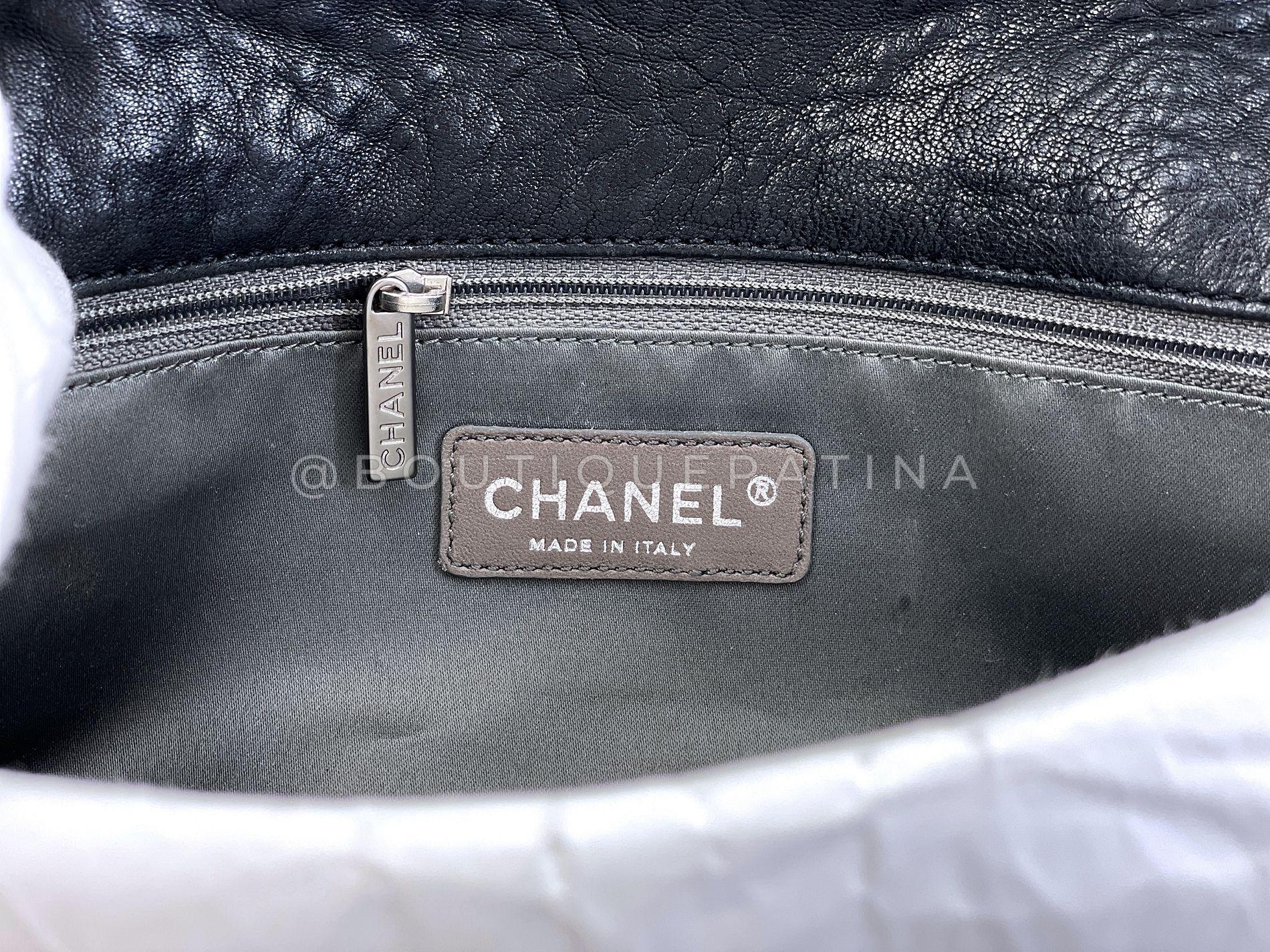 Chanel 2007 Vintage Black Leo the Lionhead Lion Flap Bag RHW 68663 en vente 7
