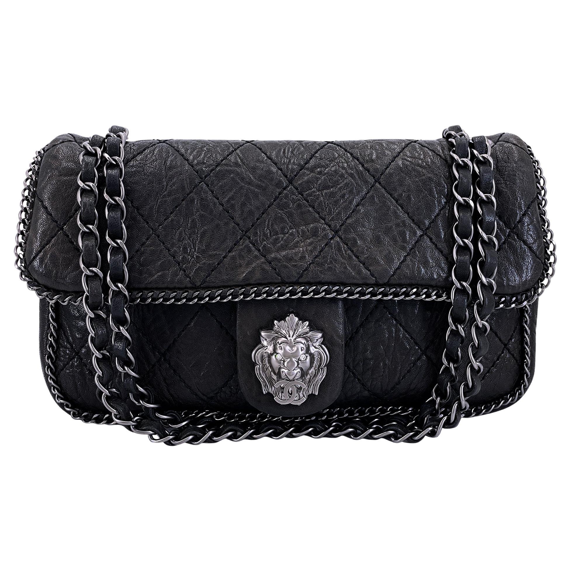 Chanel 2007 Vintage Black Leo the Lionhead Lion Flap Bag RHW 68663 en vente