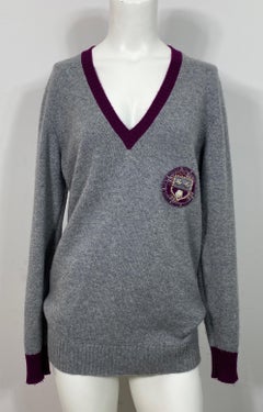 Chanel 2007A Grey and Purple Cashmere Beaded Crest Detail V Neck Sweater