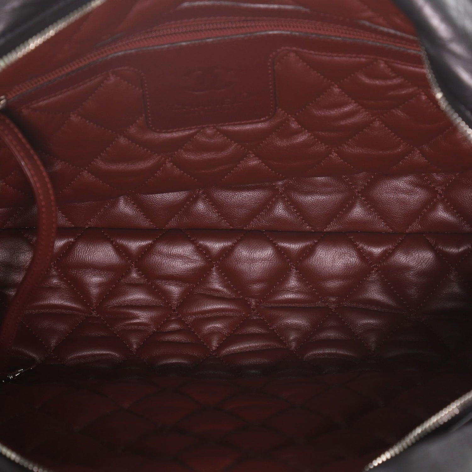 Chanel 2008 Cocoon Reversible Large Black Red Lambskin Travel Tote Carry On Bag For Sale 4