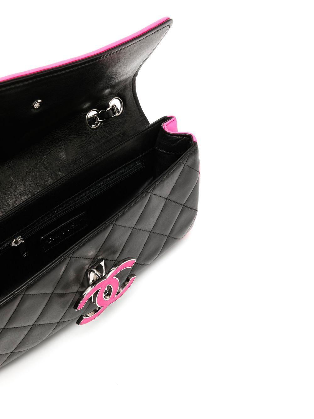 Chanel 2008 Crucero Negro Rosa Pequeño Mediano Logo Acordeón Clásico Bolso Solapa en venta 5