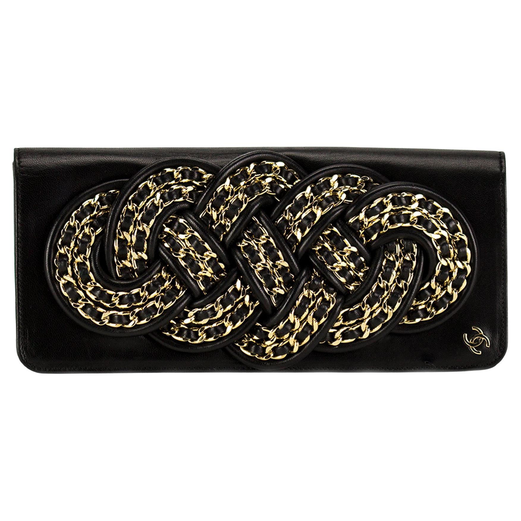 Chanel 2008 Gold Twisted Iconic Chain Braided Knotted Rare Black Lambskin Clutch