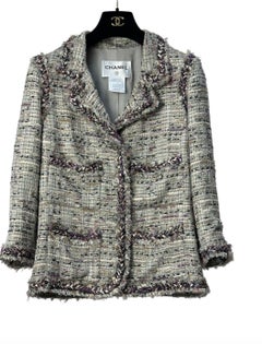 Chanel 2008 Grau Lila Tweed Fransen Jacke Sz.36