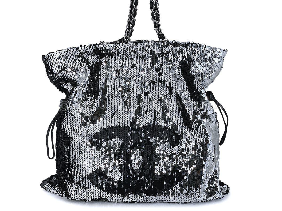 Women's Chanel 2008 Limited XL Summer Nights Reversible Sequin Tote Bag 67793 For Sale