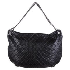 Chanel 2008 Borsa Hobo grande in pelle d'agnello nera trapuntata con rete metallica