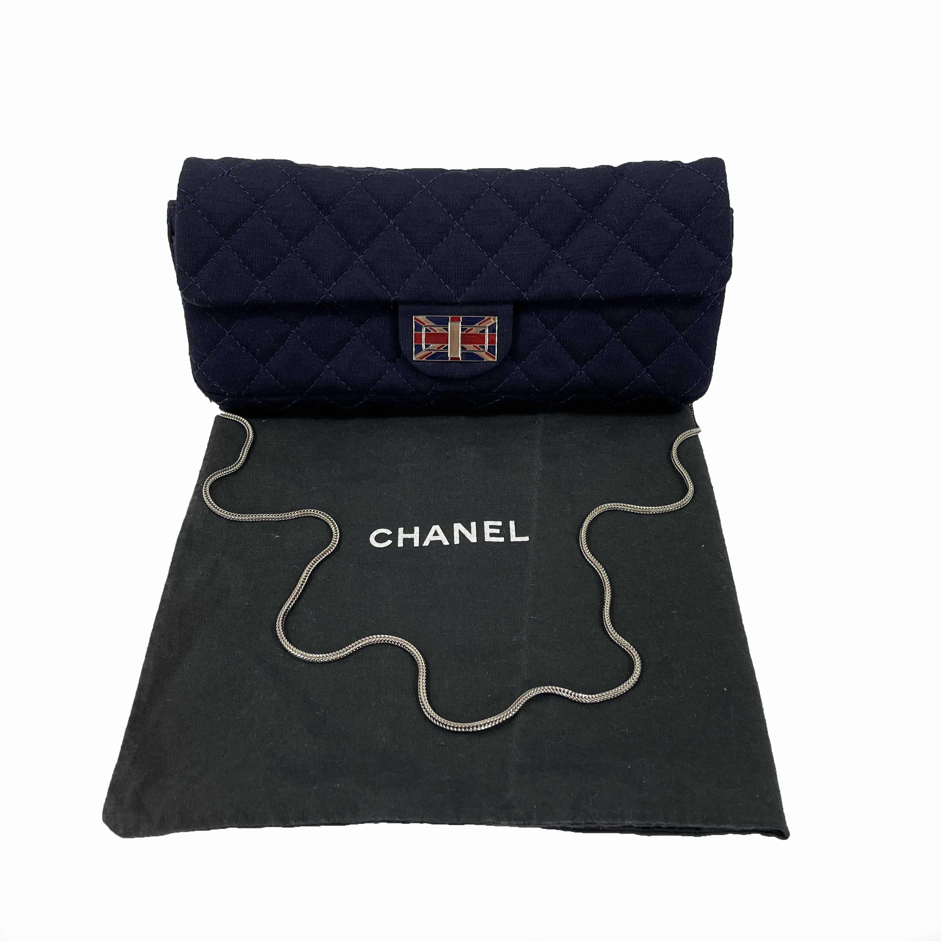 CHANEL 2008 Paris London Union Jack Navy Blue Flap Clutch / Shoulder Bag For Sale 1