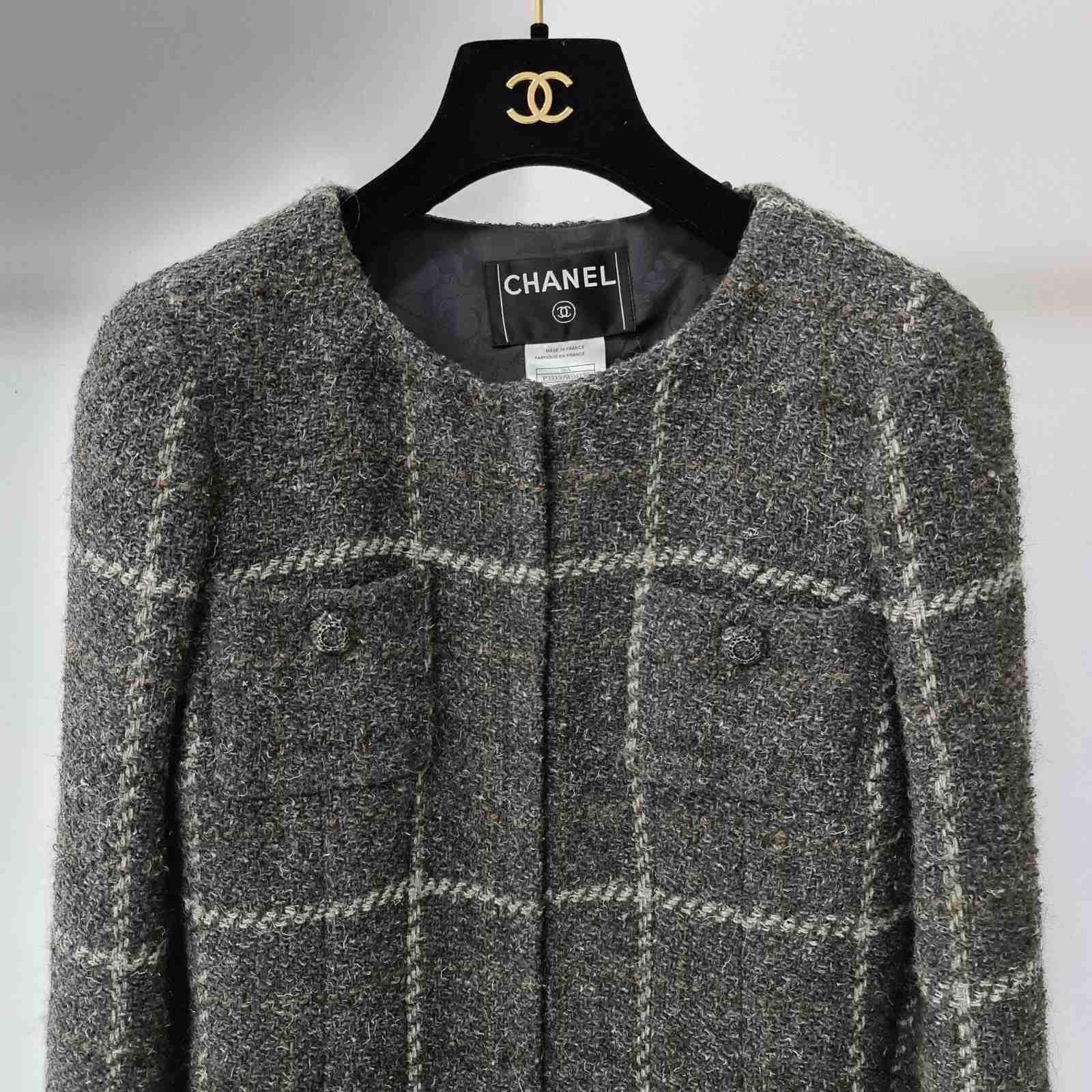 Chanel 2008 Plaid Jacket 4