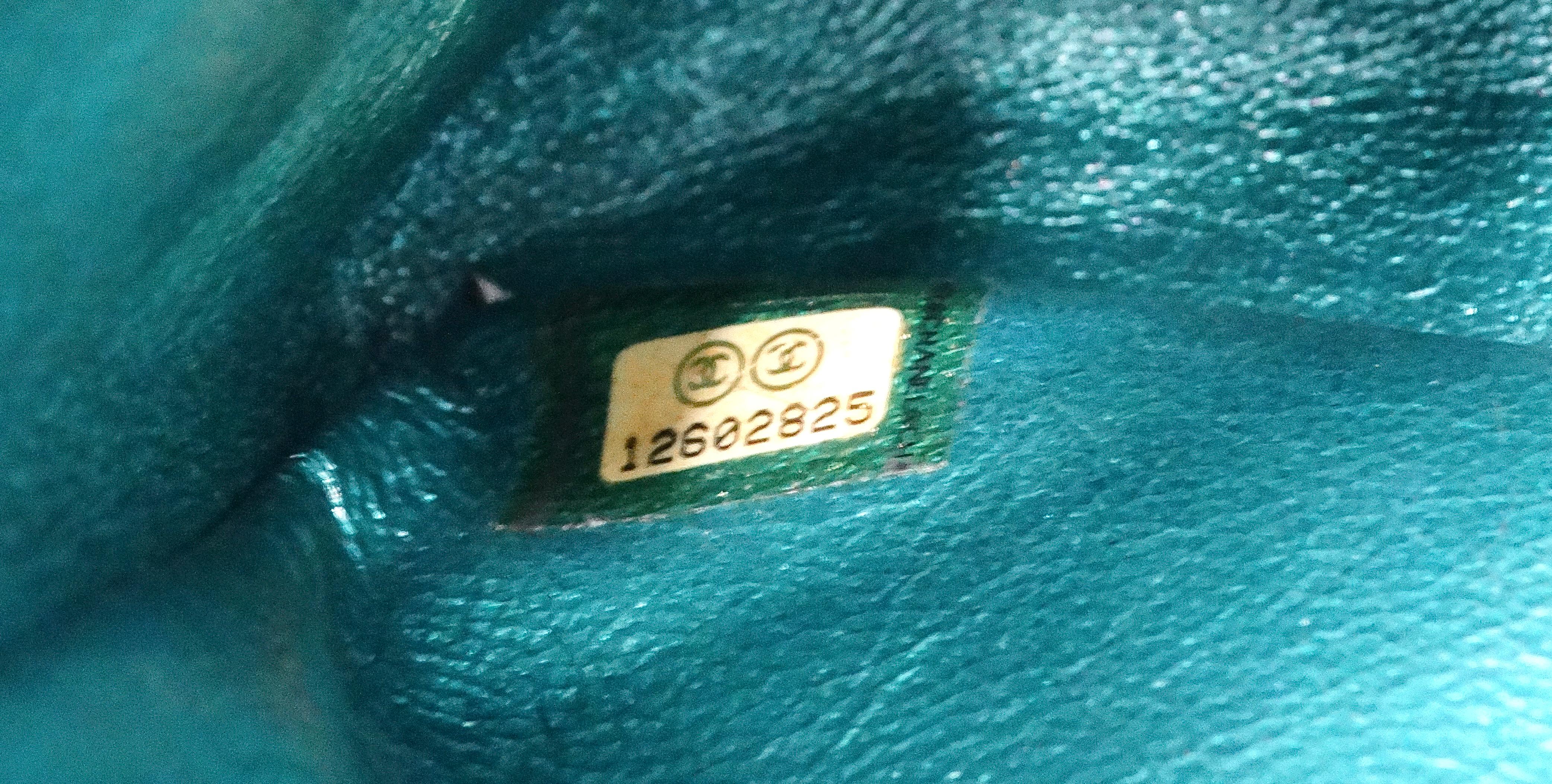 Chanel 2008 Reissue 2.55 Mademoiselle Metallic Turquoise Leather Shoulder Bag For Sale 4