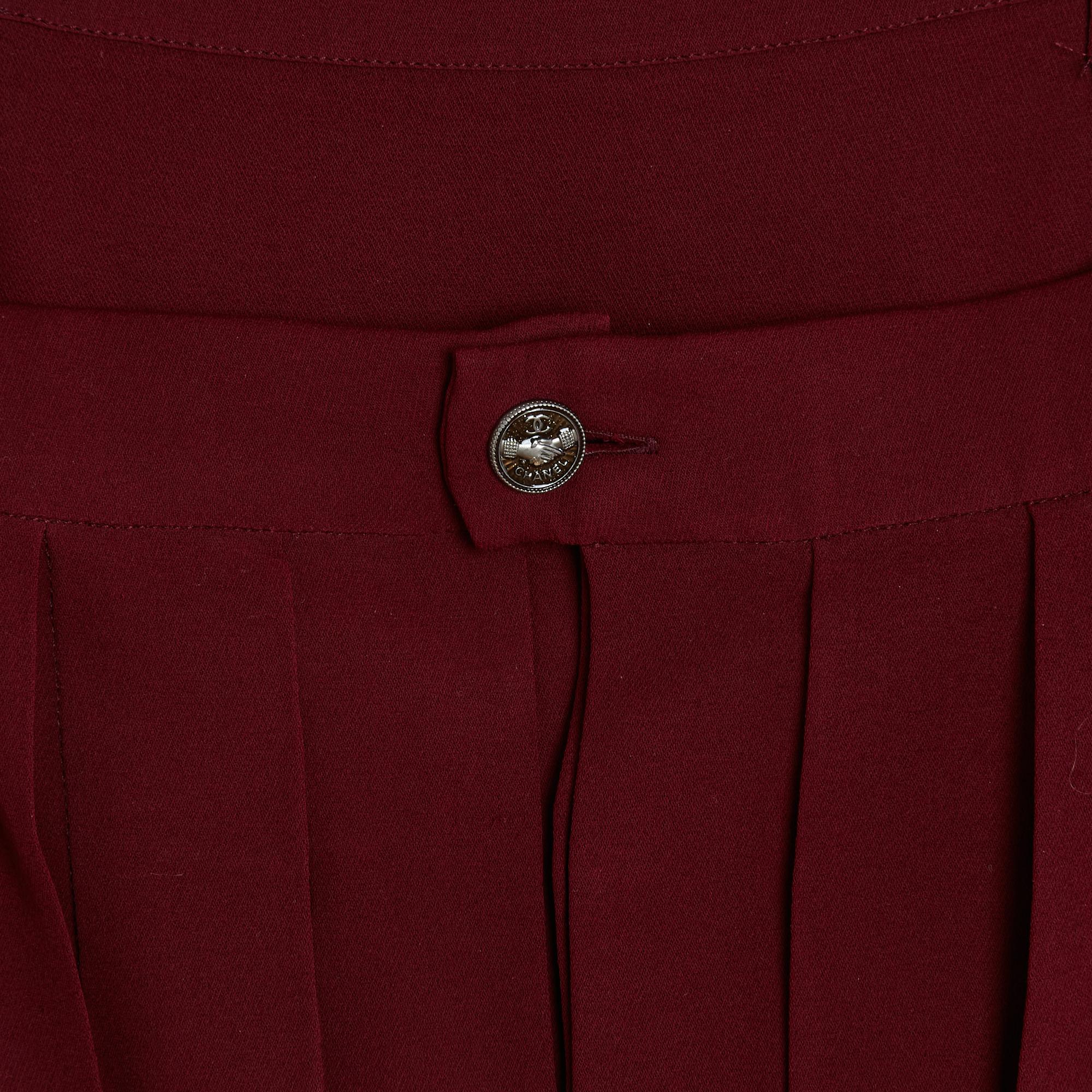 Chanel 2008 Top Crop FR40 Burgund Seide Krepp plissiert CC Knöpfe Top UK12 US10 im Angebot 1