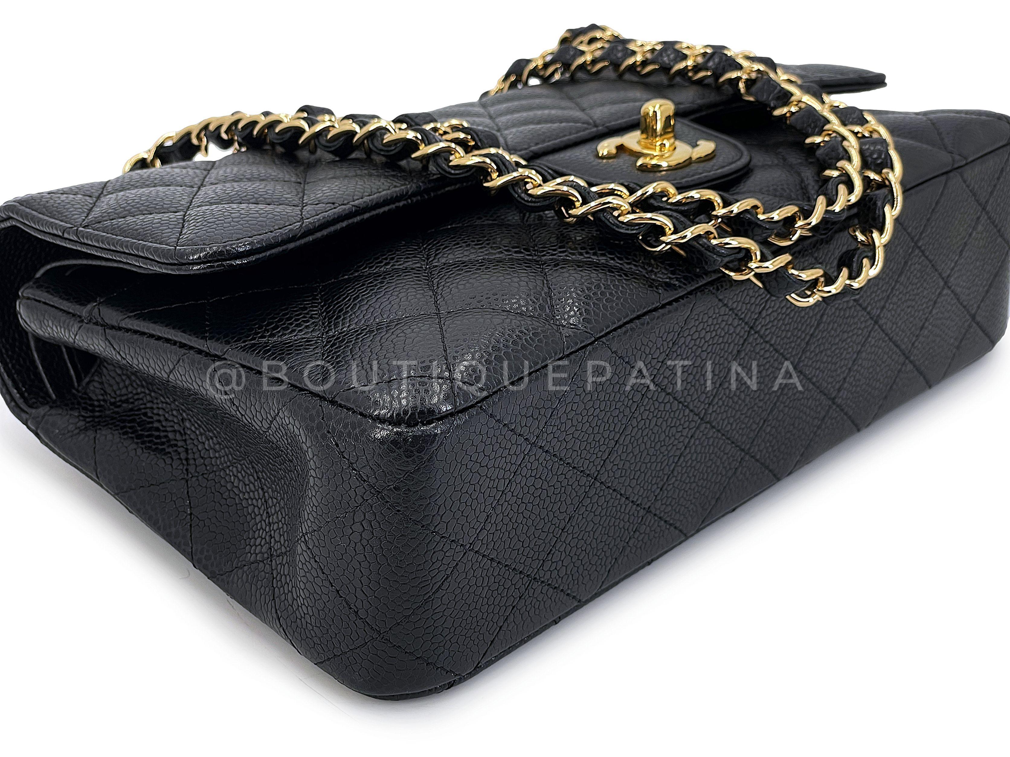 Chanel 2008 Vintage Black Caviar Medium Classic Double Flap Bag 24k GHW 67224 For Sale 3
