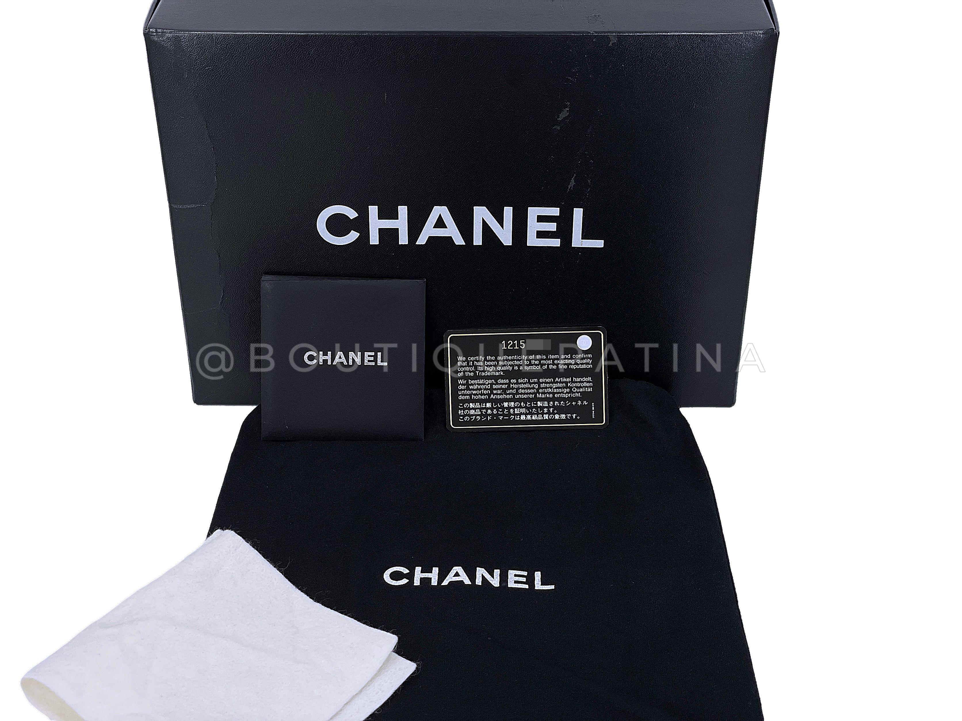 Chanel 2008 Vintage Black Medium Classic Double Flap Bag 24k GHW Lambskin 67582 For Sale 9