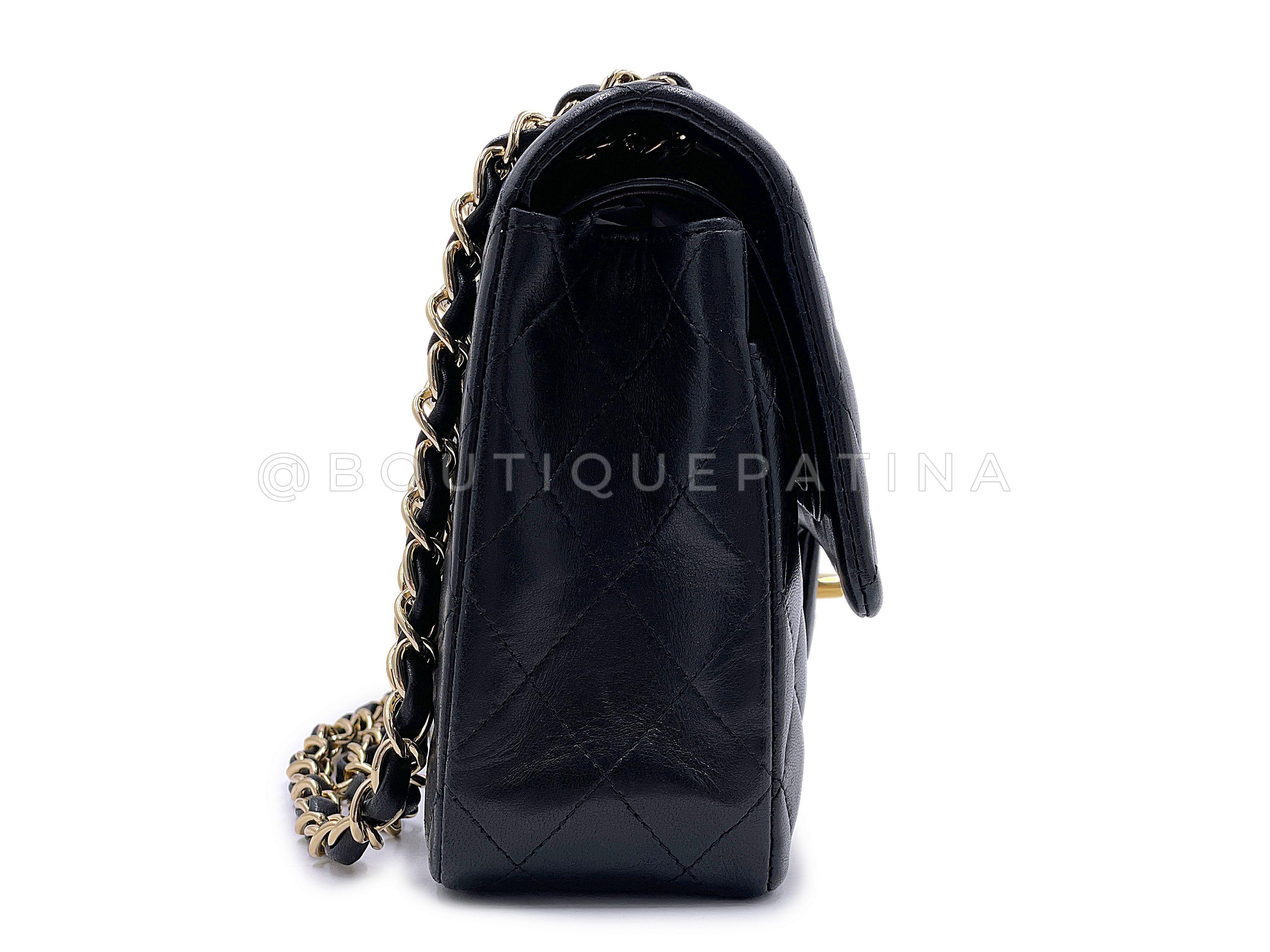 Chanel 2008 Vintage Black Medium Classic Double Flap Bag 24k GHW Lambskin 67582 Pour femmes en vente