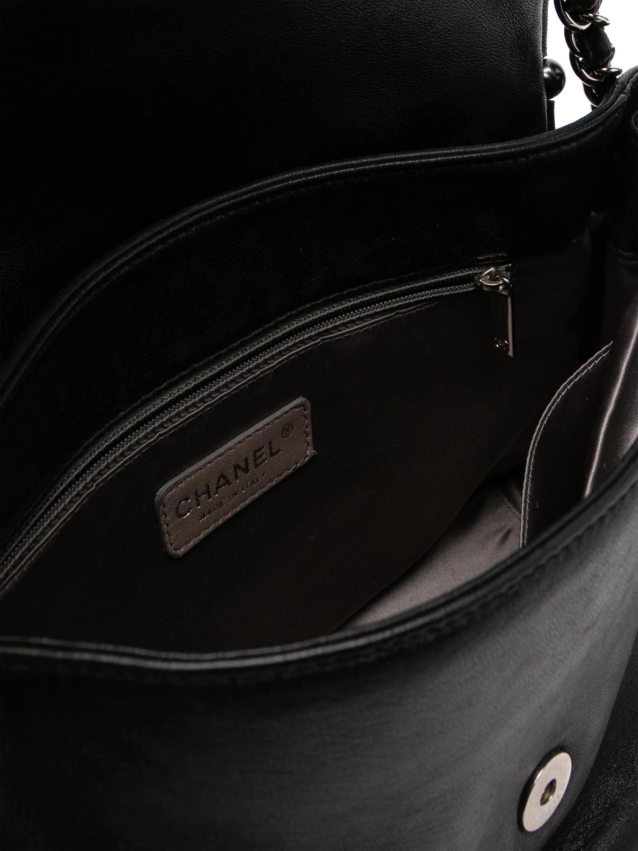 Chanel 2008 Vintage Rare So Black CC Pearl Medium Classic Flap Bag For Sale 1