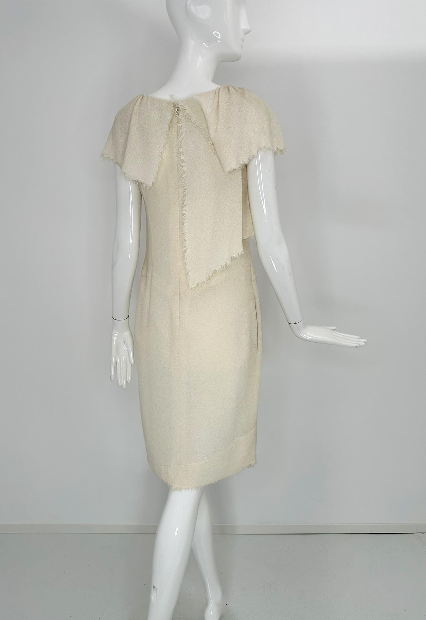 Chanel 2008P White Boucle Raw Edge Ruffle & Hem Day Dress 34 en vente 2